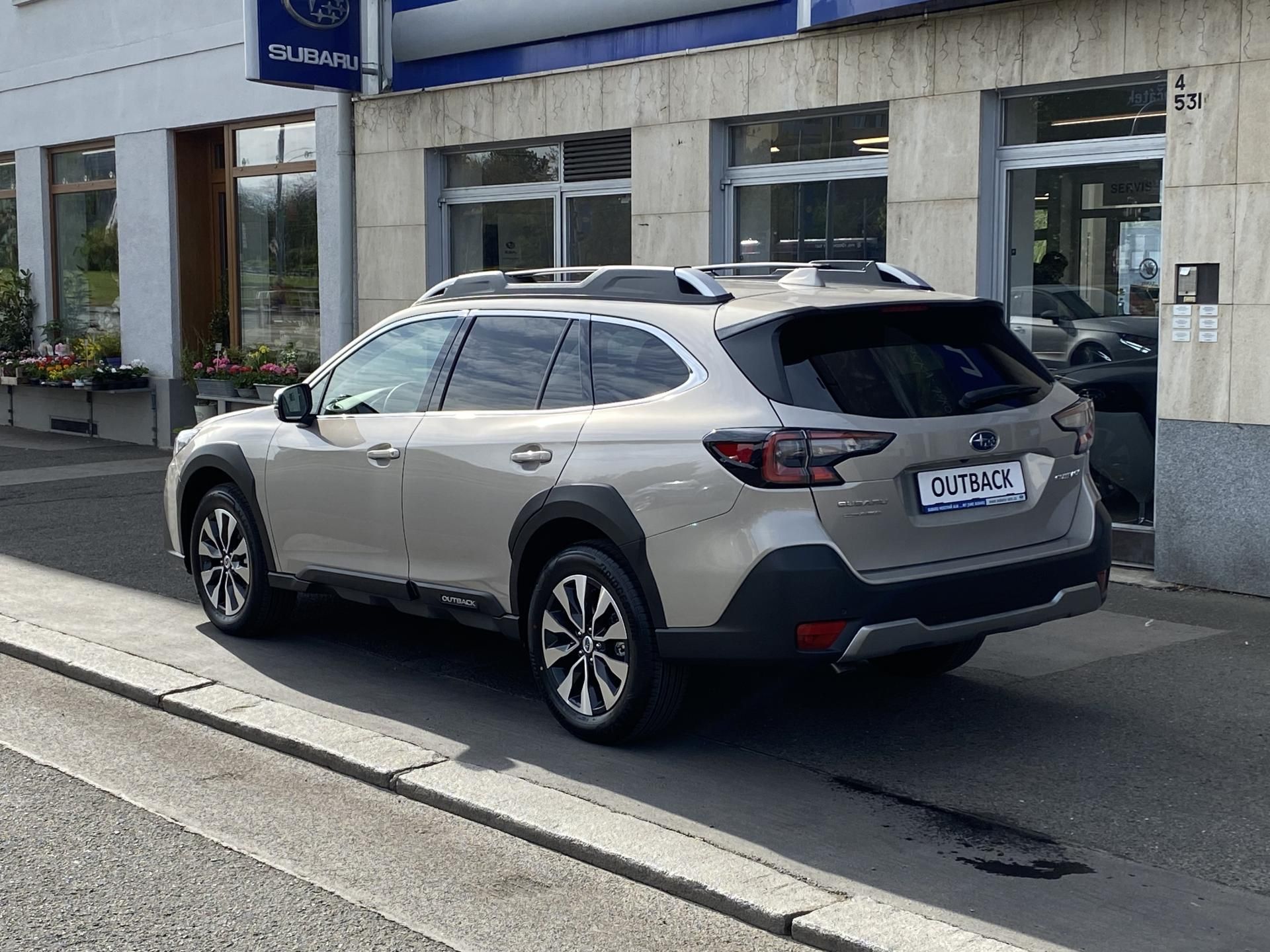 Subaru Outback, 2.5i-Touring EyeSight -2025,5 - fotka 6
