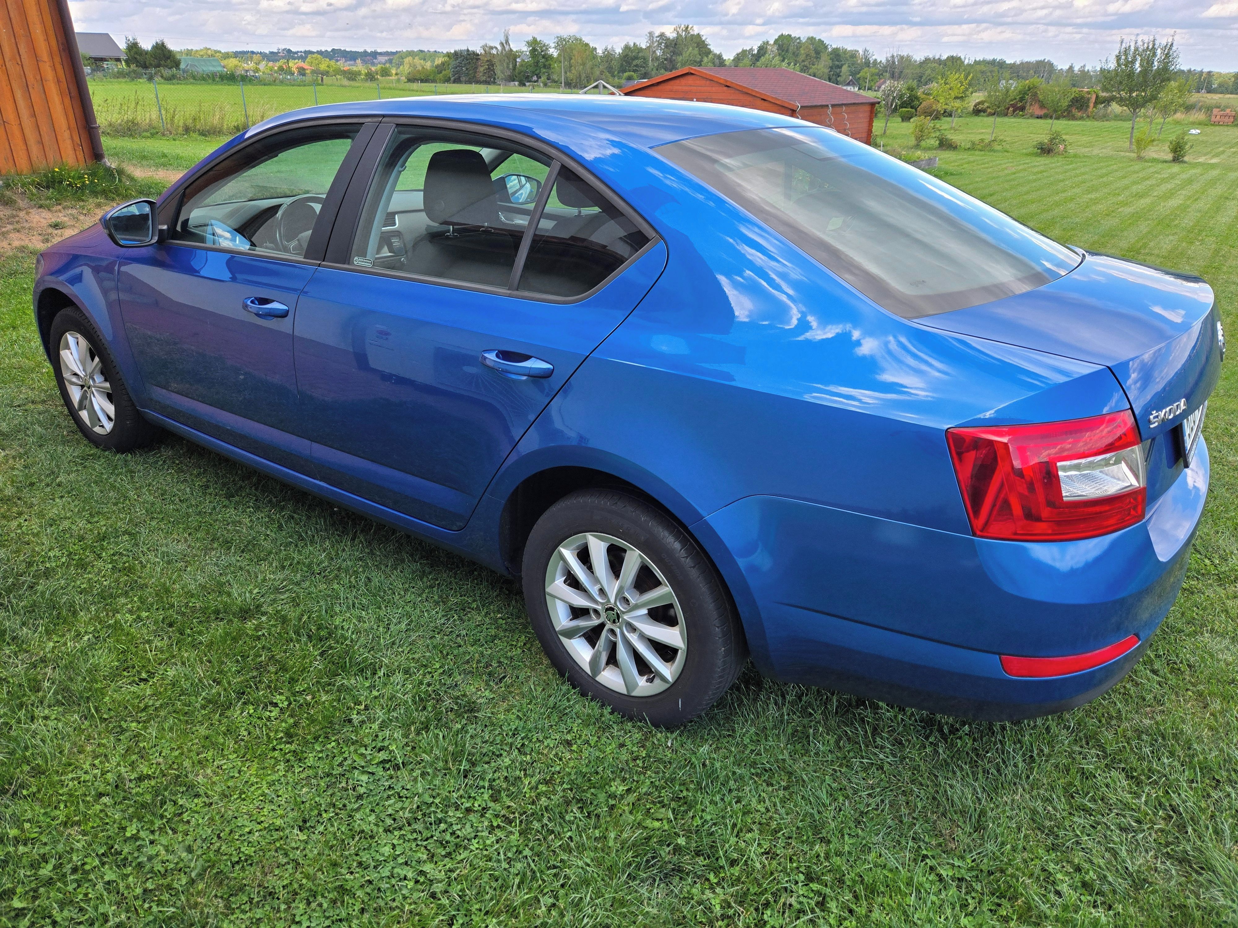Škoda Octavia, 1.6 TDI 4x4 81kw, DPH, CZ - fotka 2