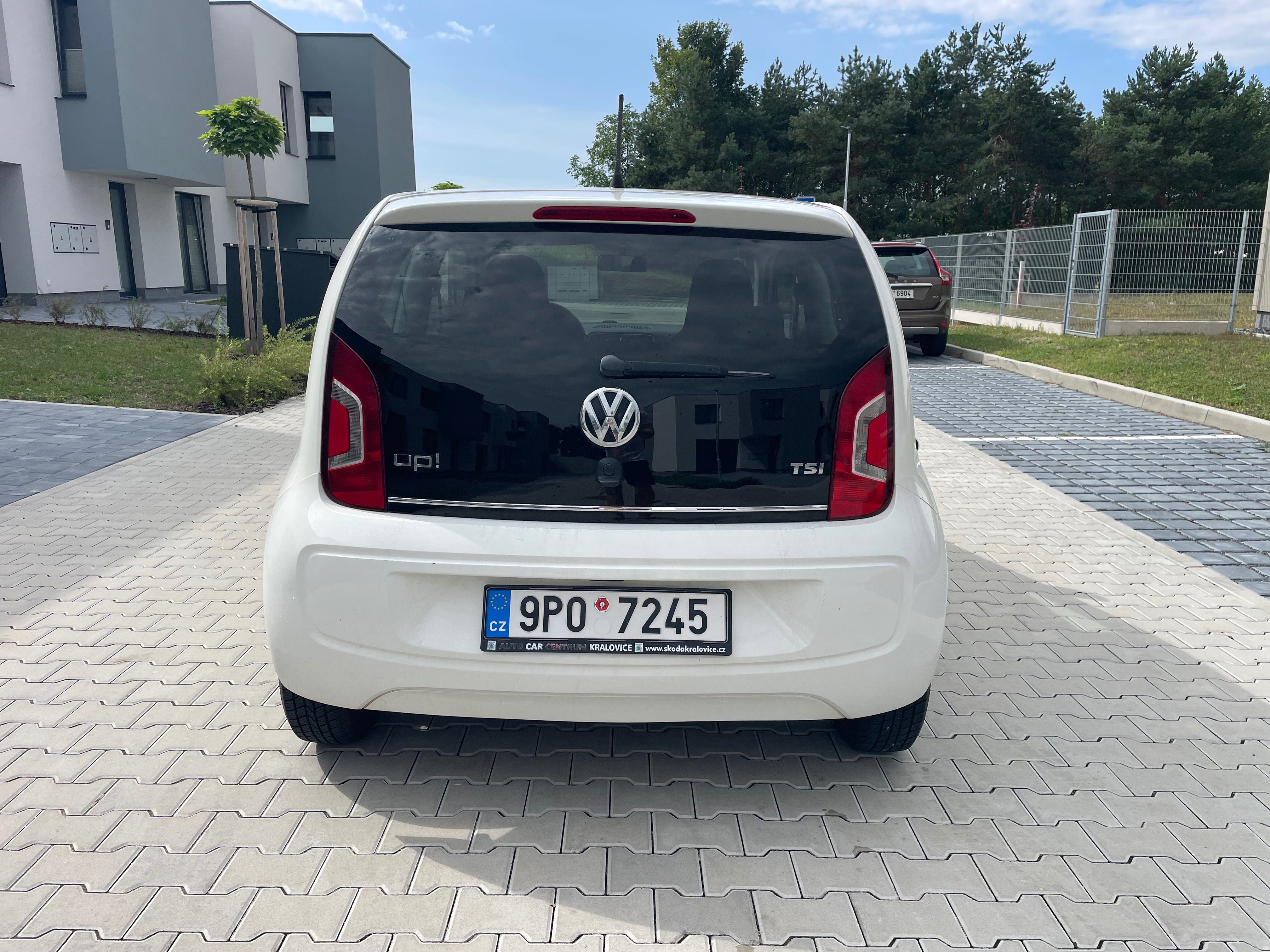 Volkswagen Up!, 1.0 MPI, KLIMATIZACE - fotka 4