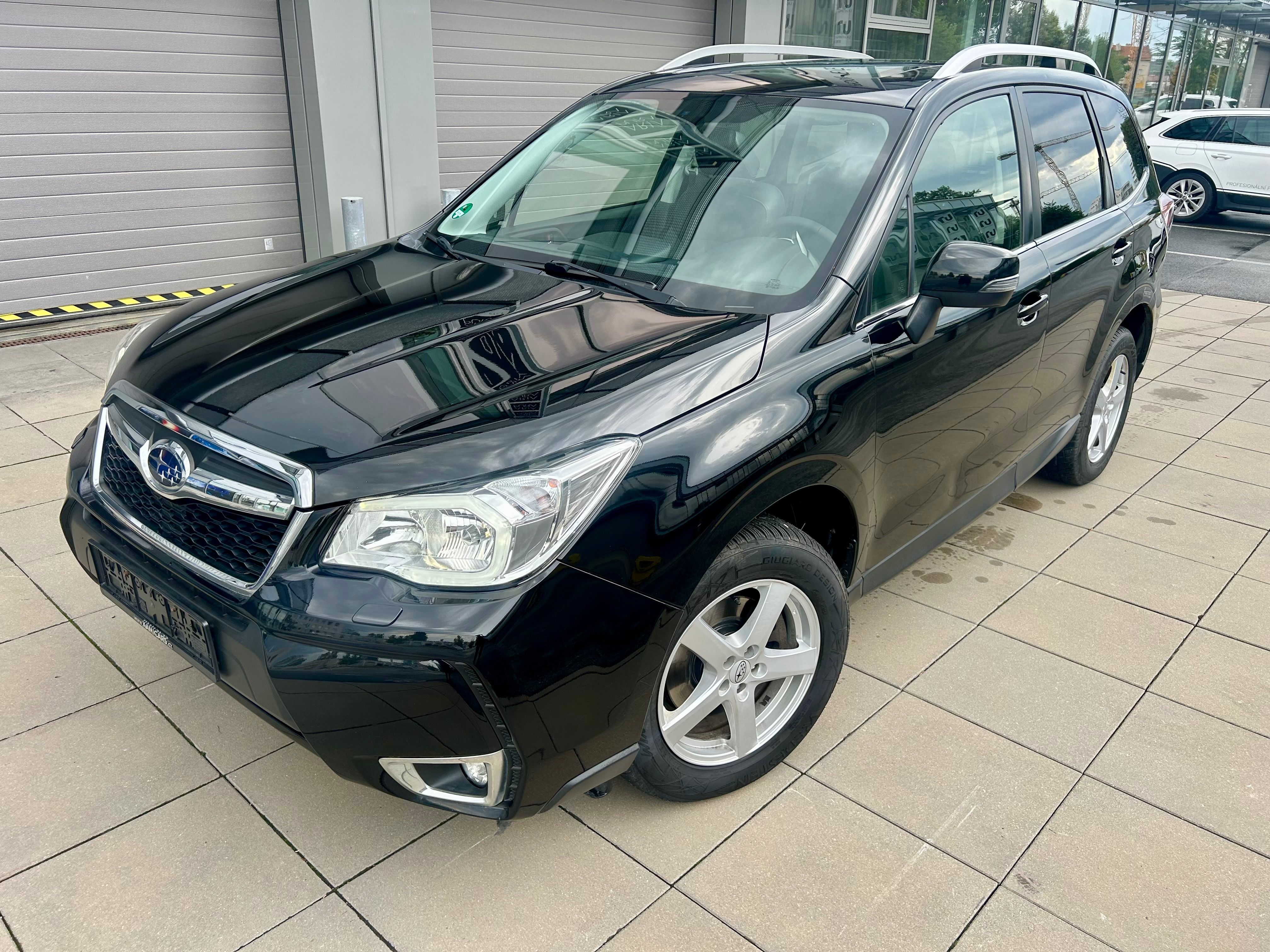 Subaru Forester, 2.0 XT 177KW 4x4 PLATINUM-KUŽE - fotka 2