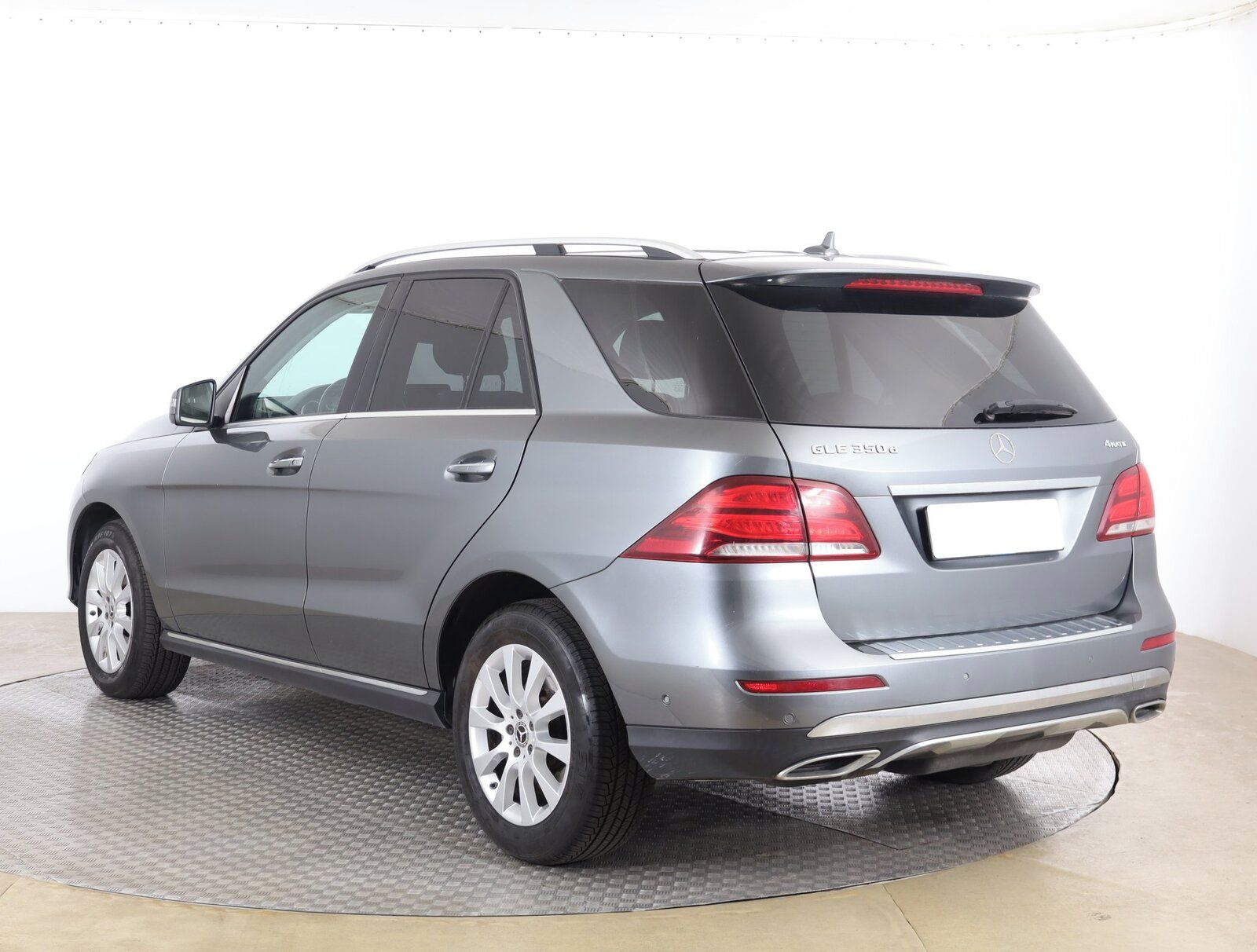 Mercedes-Benz GLE, 350 d, 4X4, Automat - fotka 4