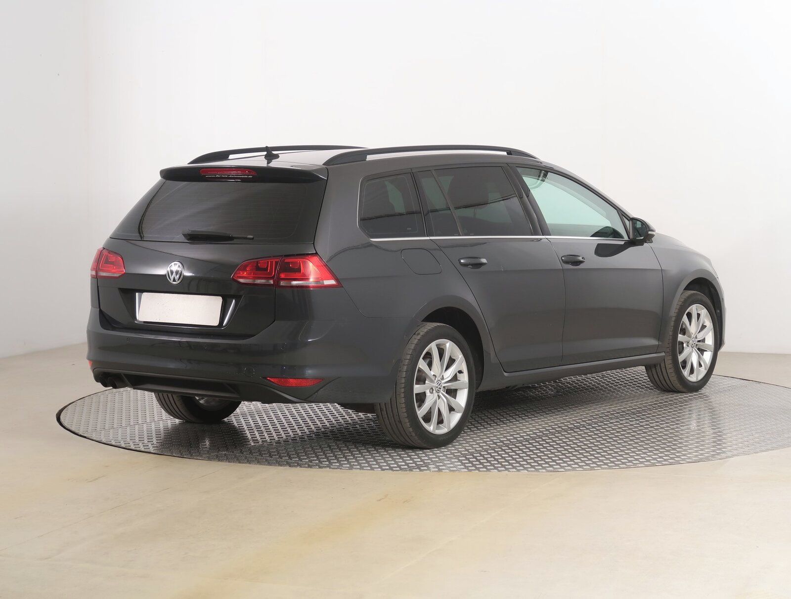 Volkswagen Golf, 2.0 TDI, Serv.kniha - fotka 5