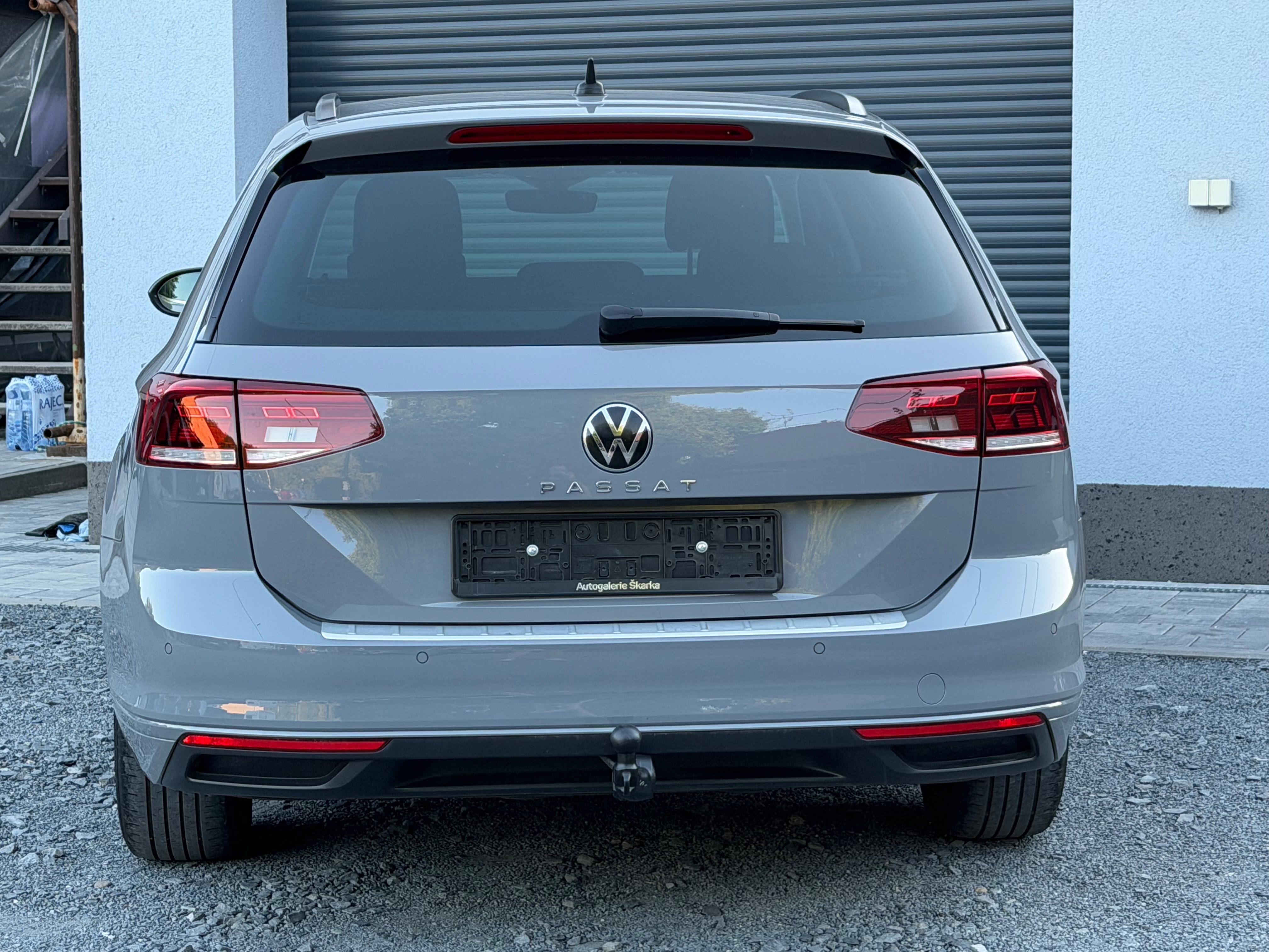 Volkswagen Passat, 2.0TDI 110KW KAMERA TAŽNÉ - fotka 5