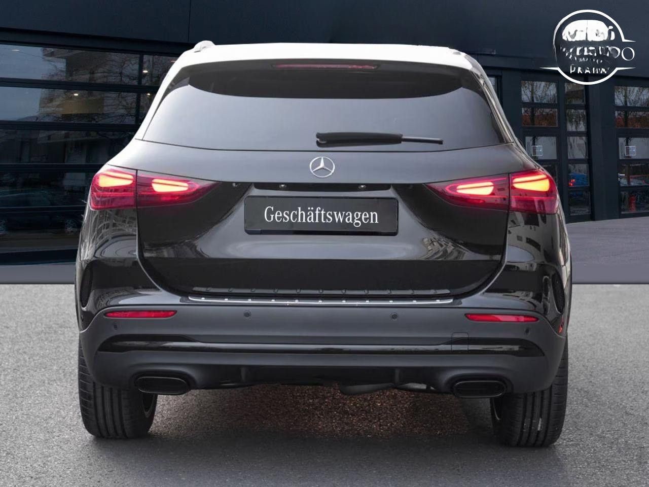 Mercedes-Benz GLA, 220d 4MATIC AMG Night*Panorama - fotka 4