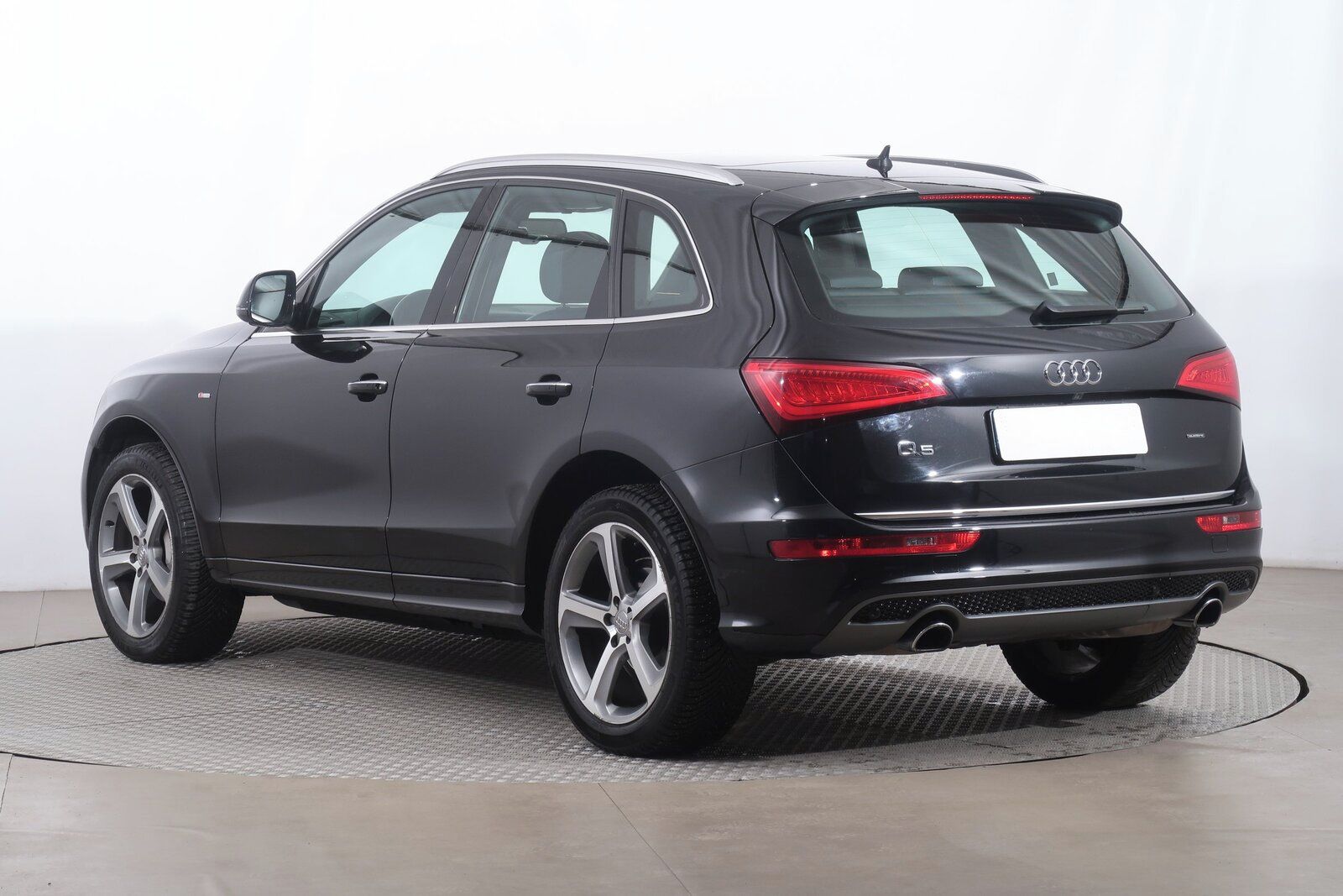Audi Q5, 2.0 TFSI, 4X4, Automat - fotka 4