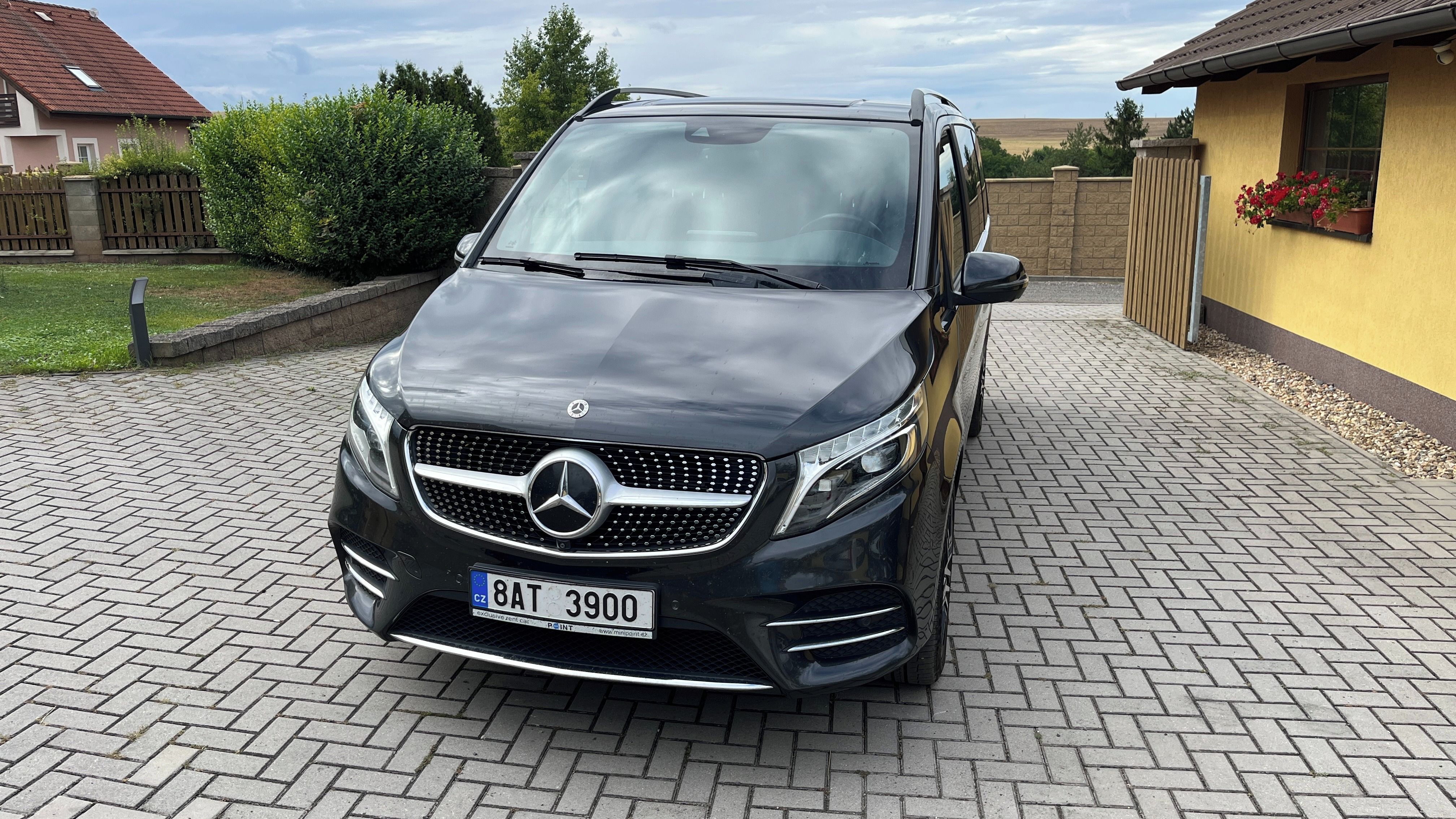 Mercedes-Benz Třídy V, Třída V 300 d 4M AVANTGARDE - fotka 3