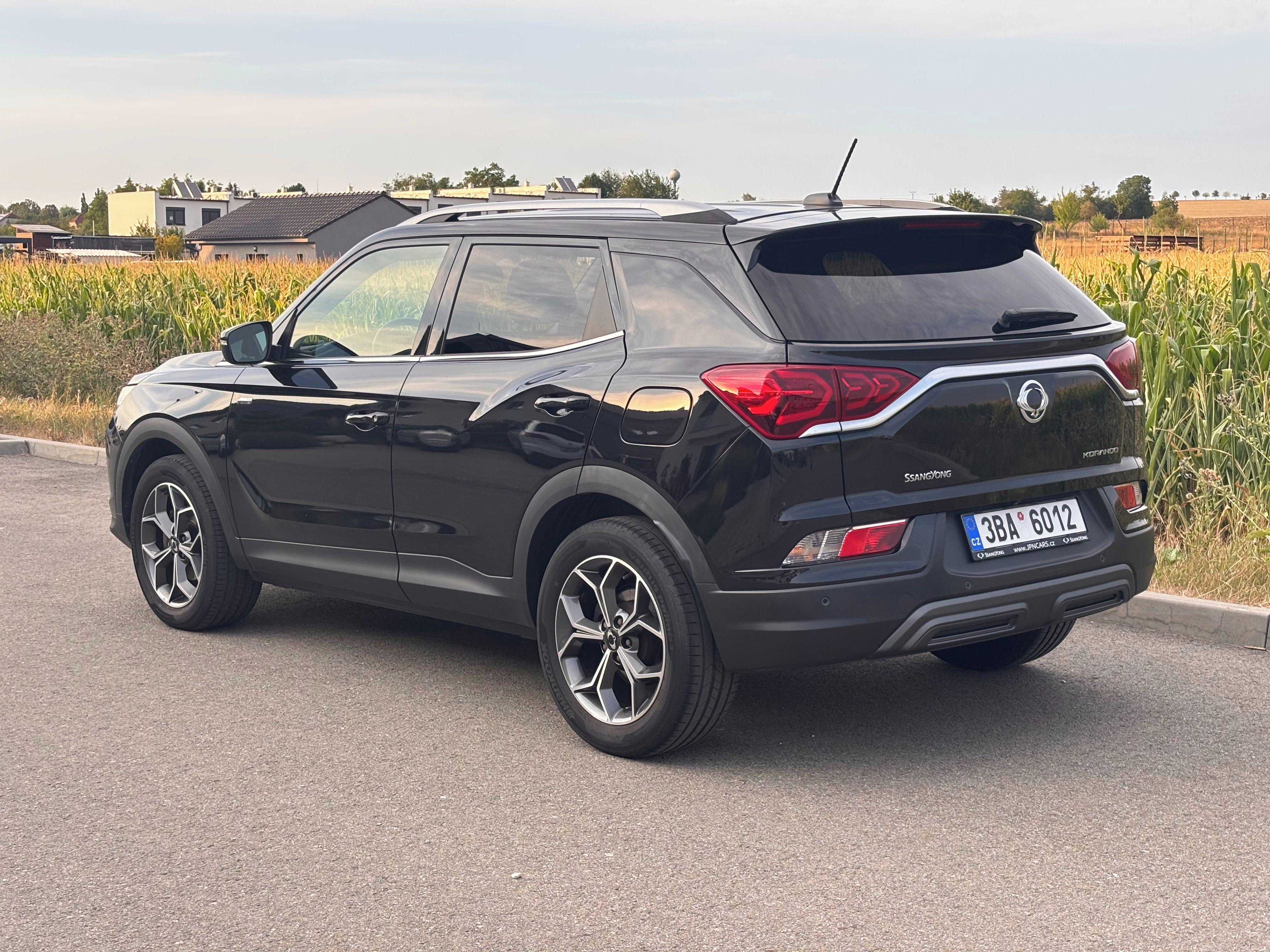 SsangYong Korando, Style+ 1.5 TGDI A/T 4x4 ZÁRUKA - fotka 6