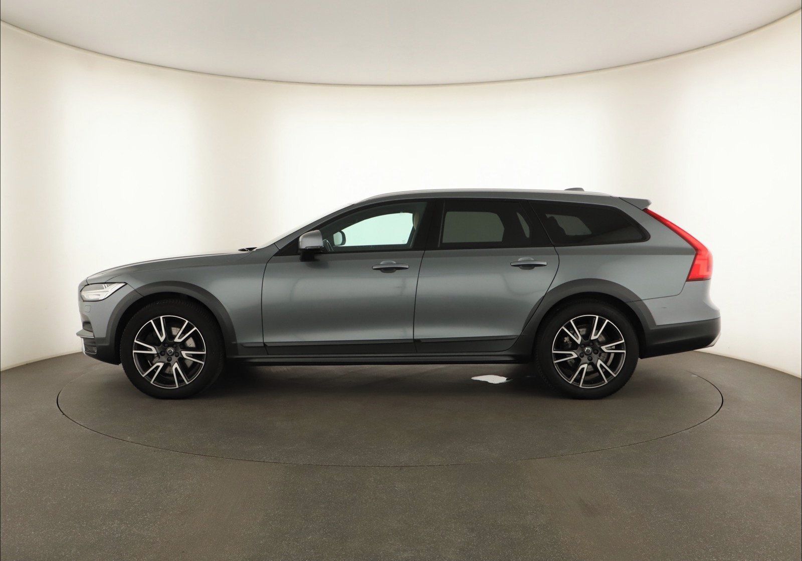Volvo V90, Cross Country, 4X4, Automat - fotka 3