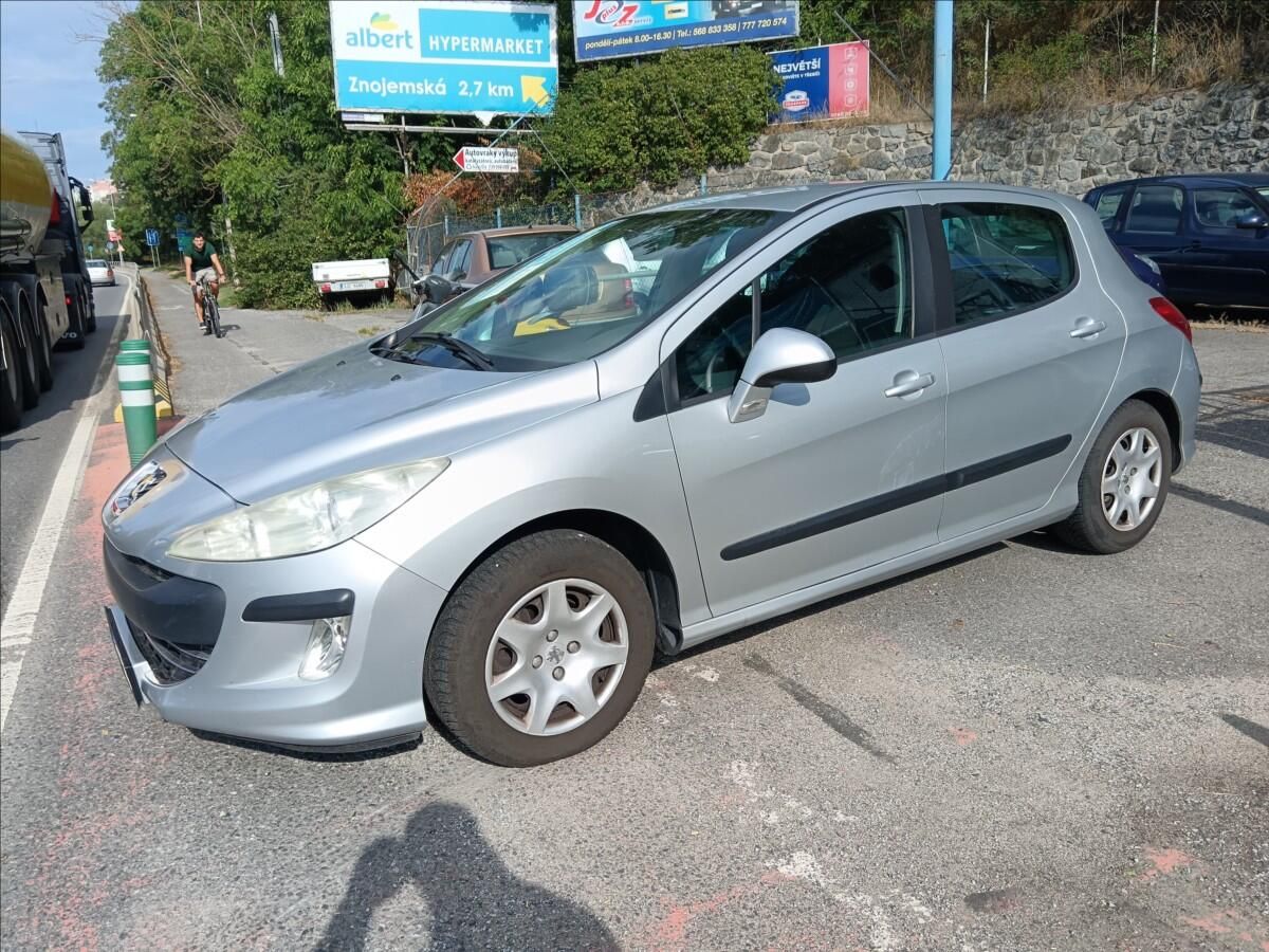 Peugeot 308, 1,6 i - fotka 4