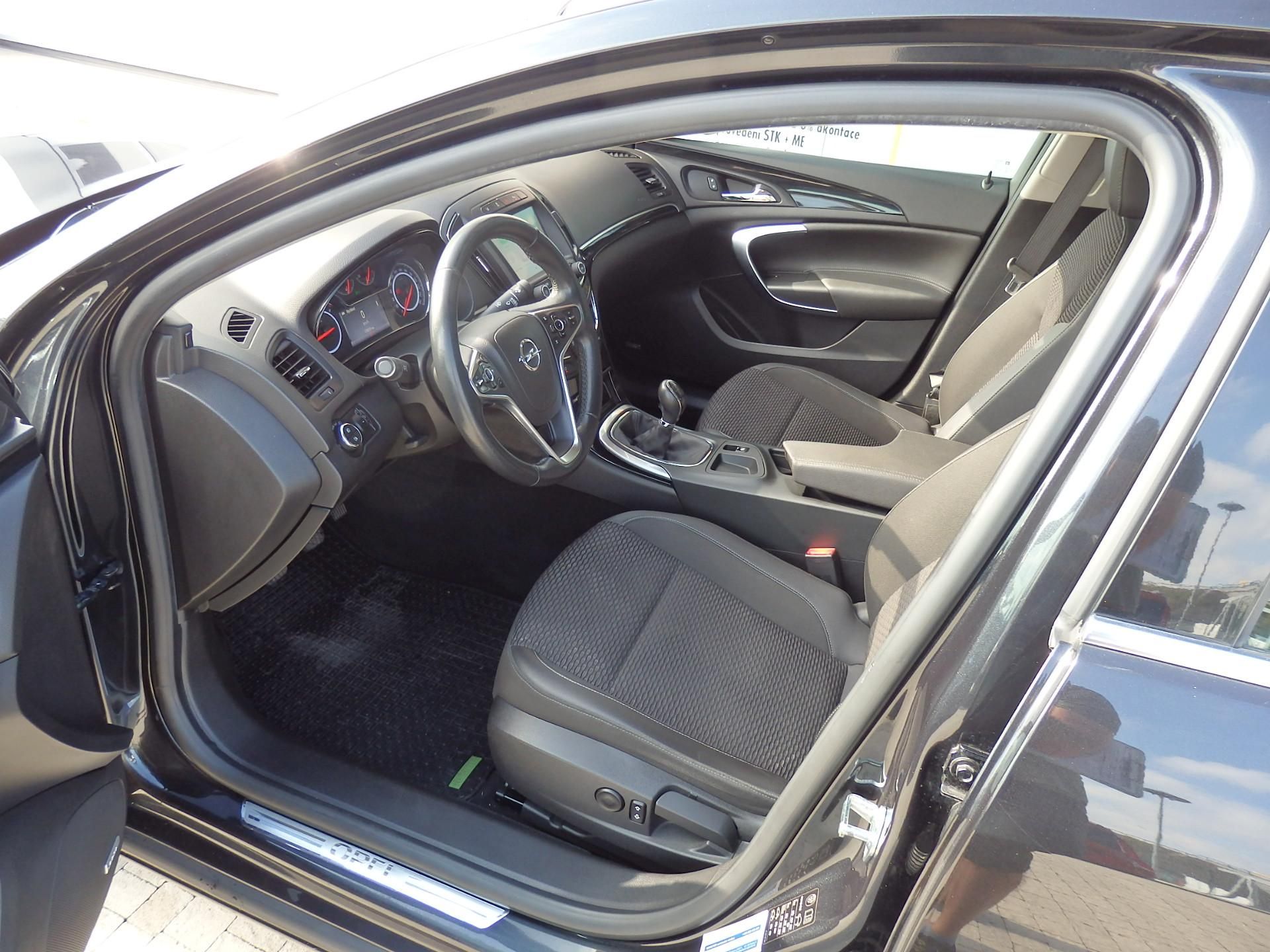 Opel Insignia, 2.0 CDTi 125 kW BUSINESS - fotka 6