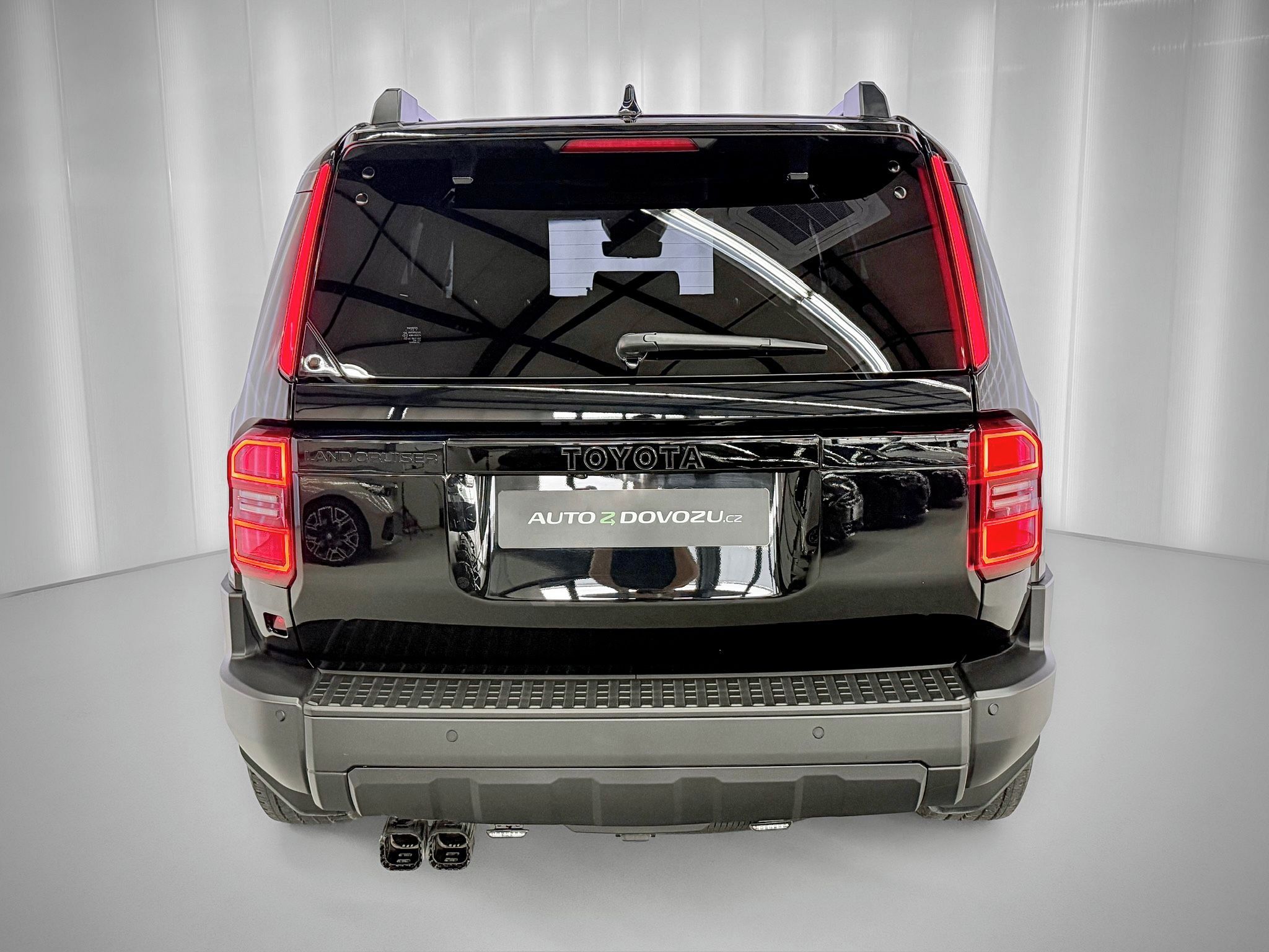 Toyota Land Cruiser, 2.8L D-4D AWD J250 PRADO, PANO - fotka 6