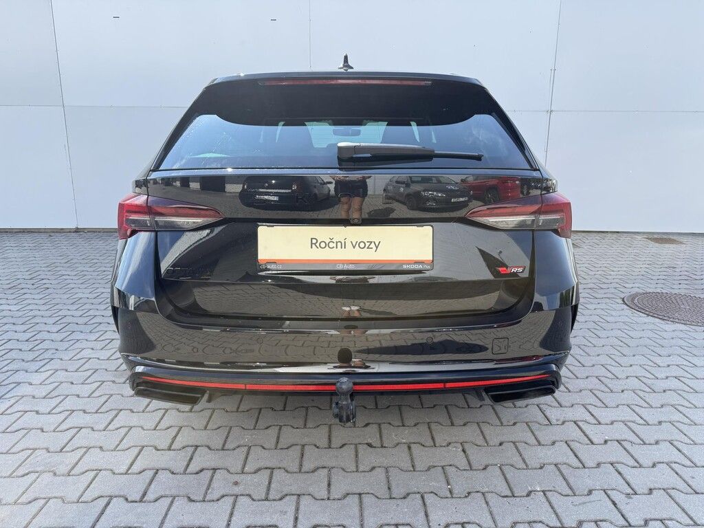 Škoda Octavia, Combi DSG 2,0 TSi 195 kW RS - fotka 5