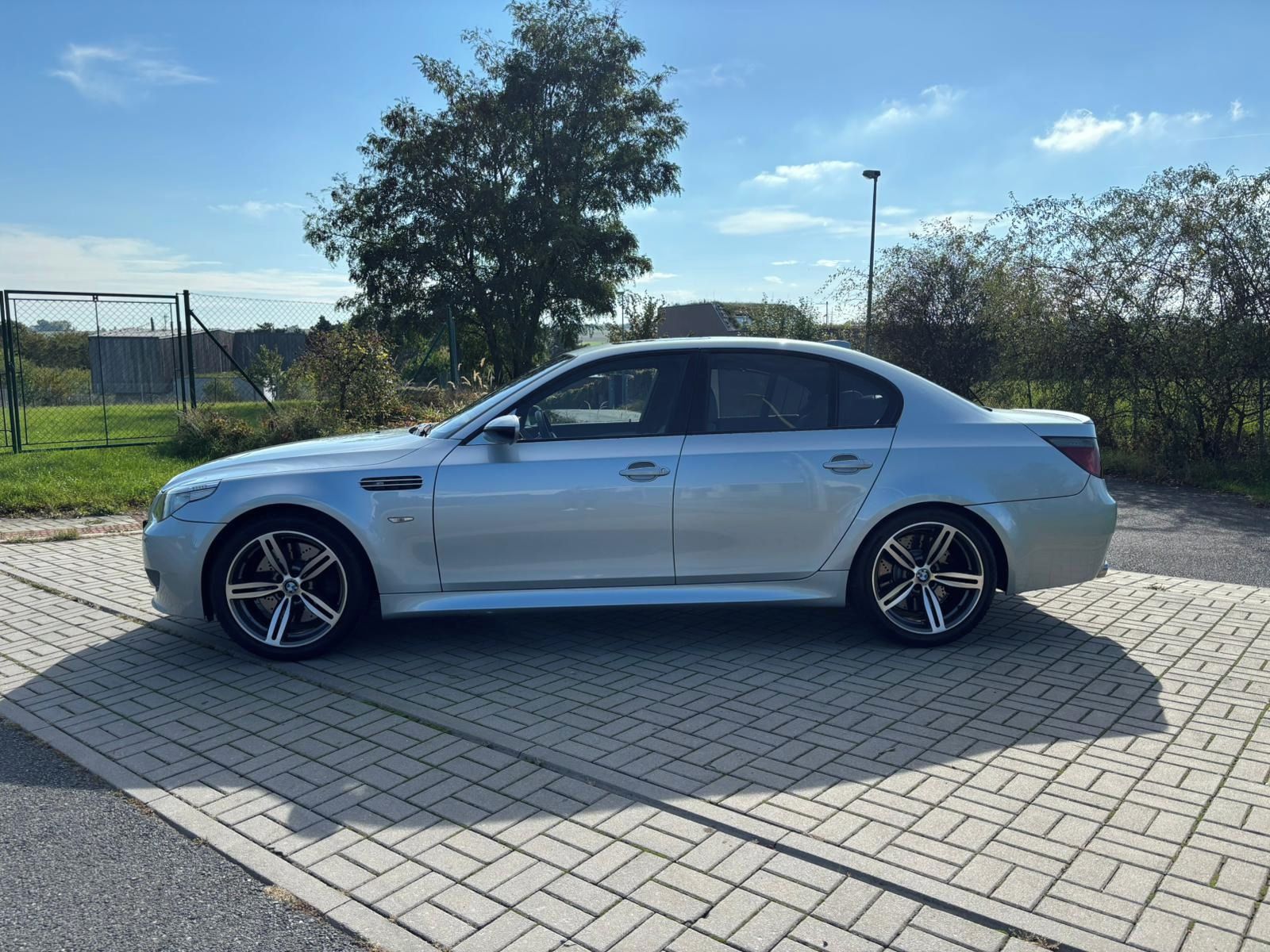 BMW M5 - fotka 6