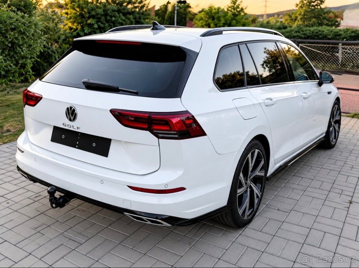 Volkswagen Golf, VW Golf 8 R Line 2.0 TDI 110kw - fotka 3