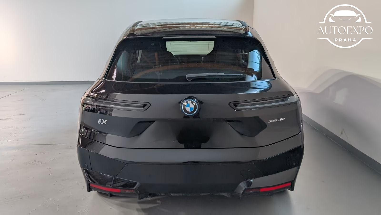 BMW iX, 50 xDrive Sport LASER* - fotka 5