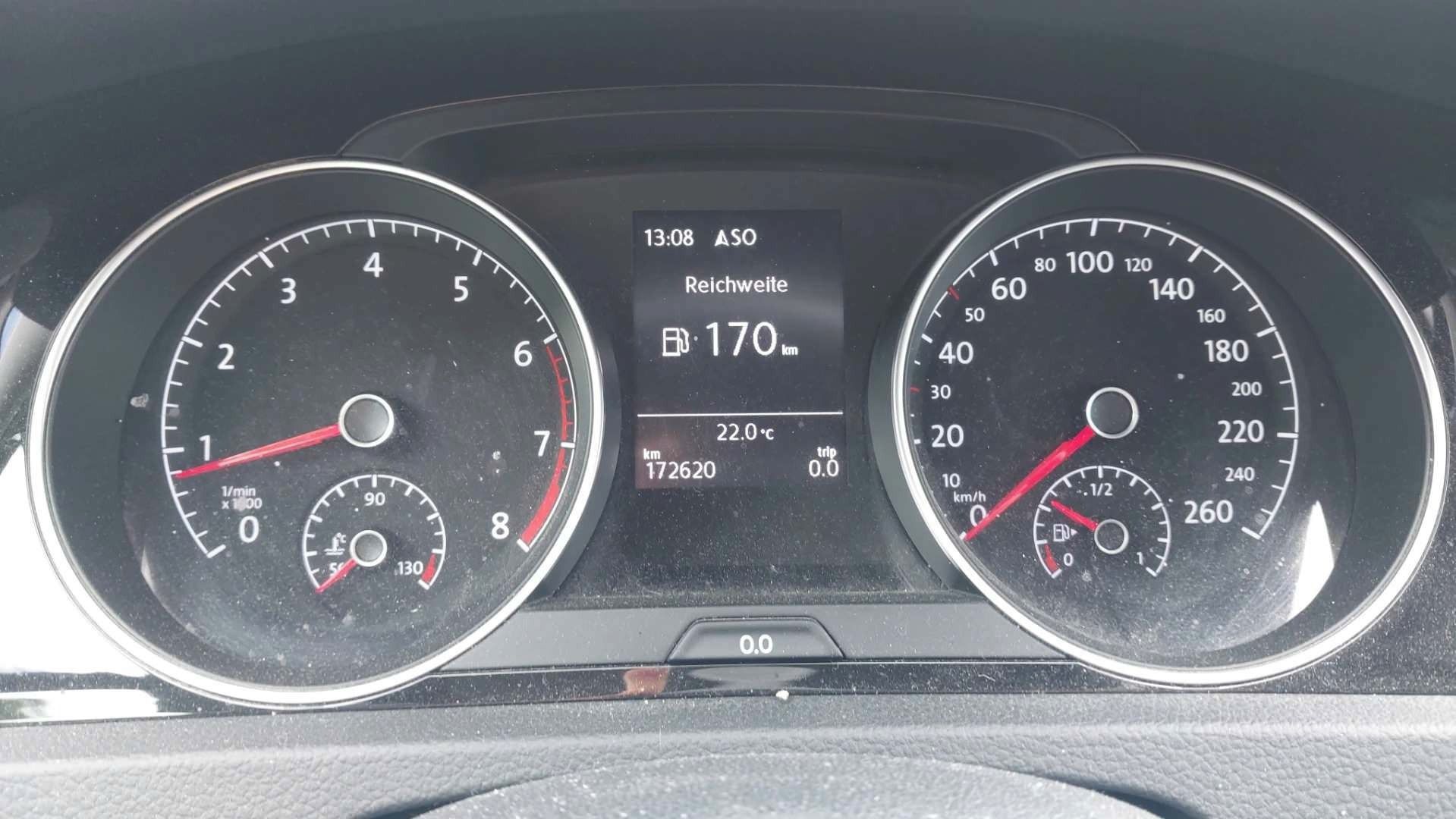 Volkswagen Golf, 1.4Tsi 92KW FULL LED TOP VYBAV - fotka 6