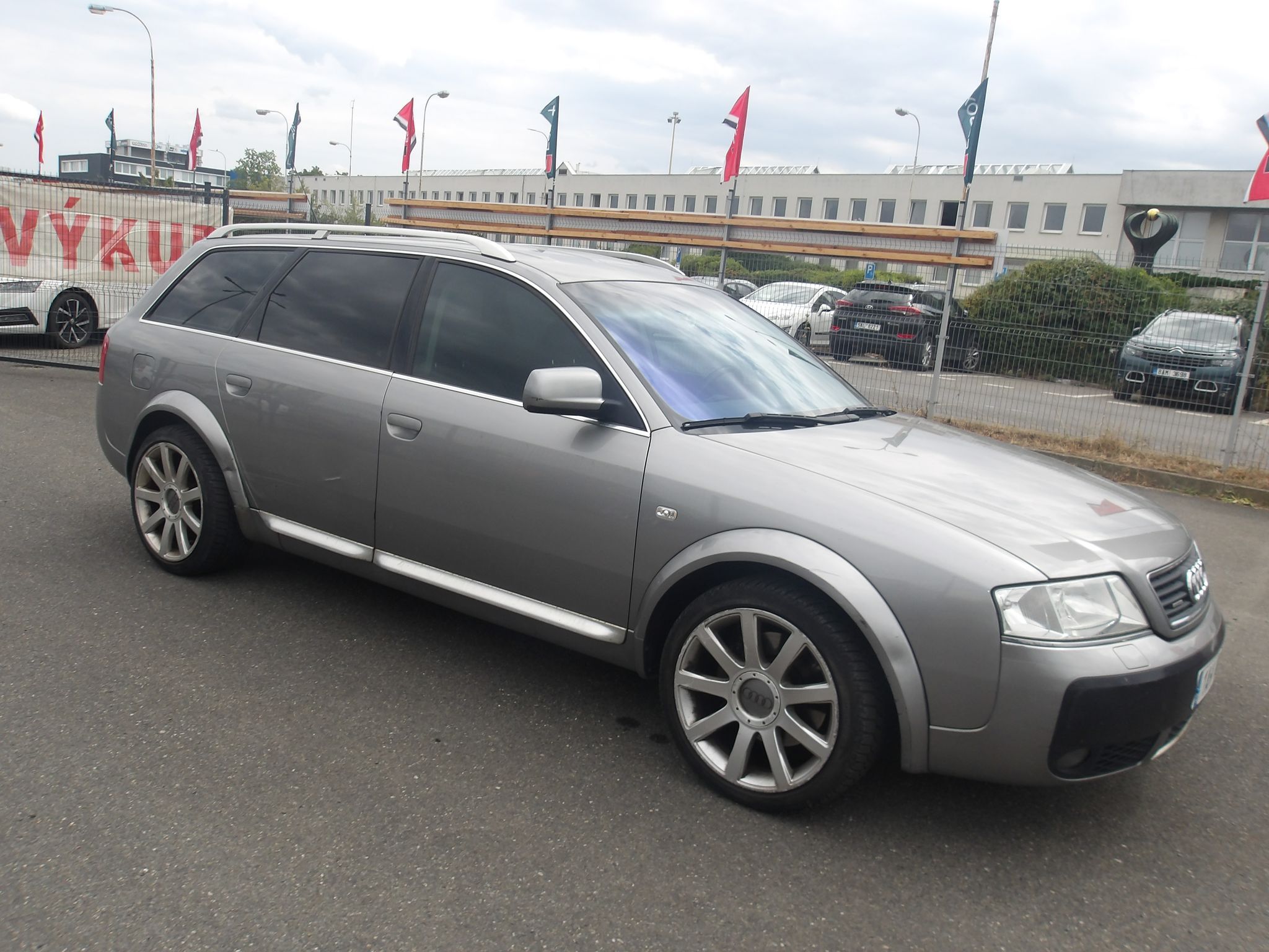 Audi A6 allroad, 2,5TDi 4x4 ČR !! - fotka 2