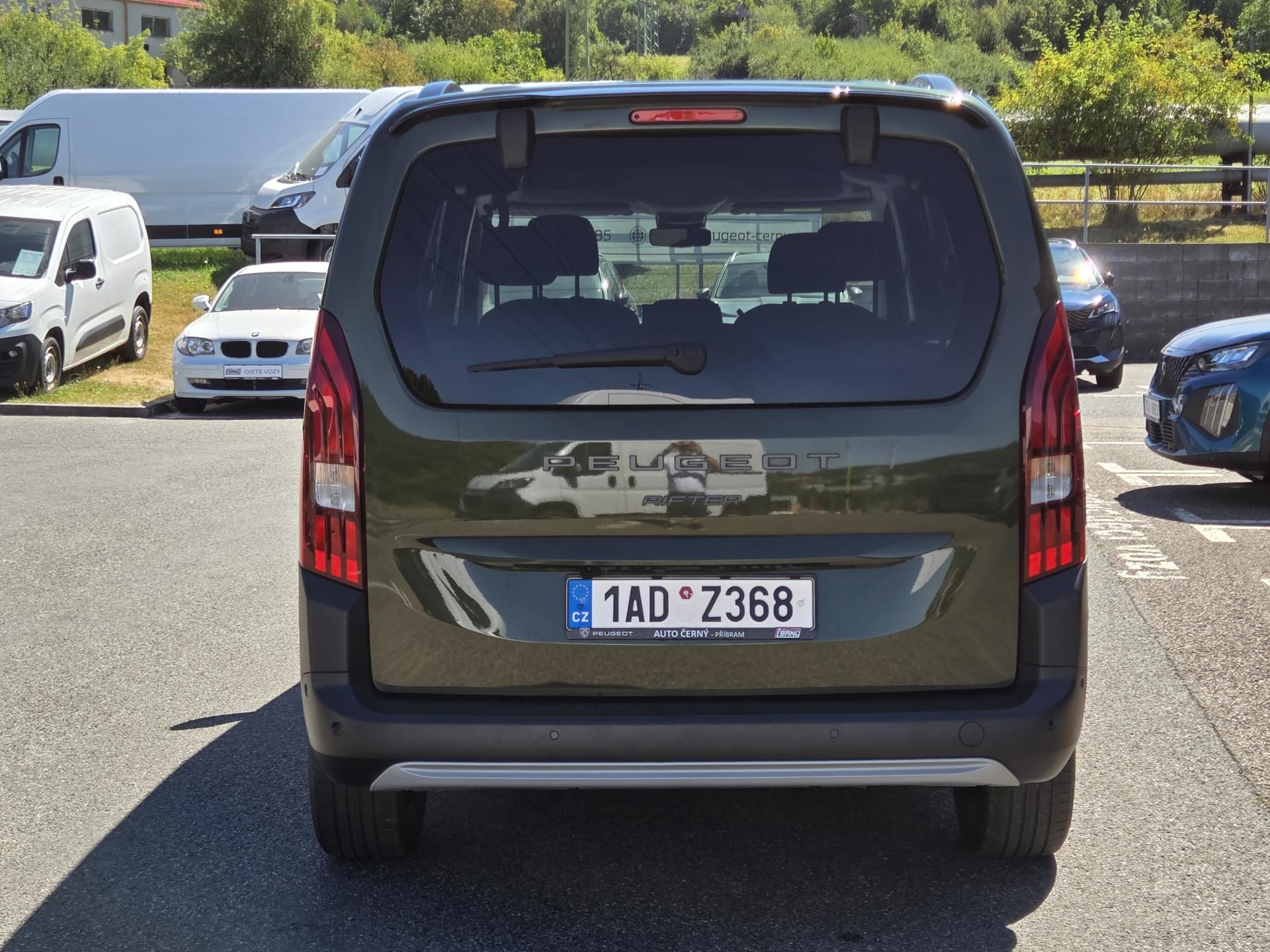 Peugeot Rifter, 1.5BHDi 130 LONG GT EAT8 - fotka 4