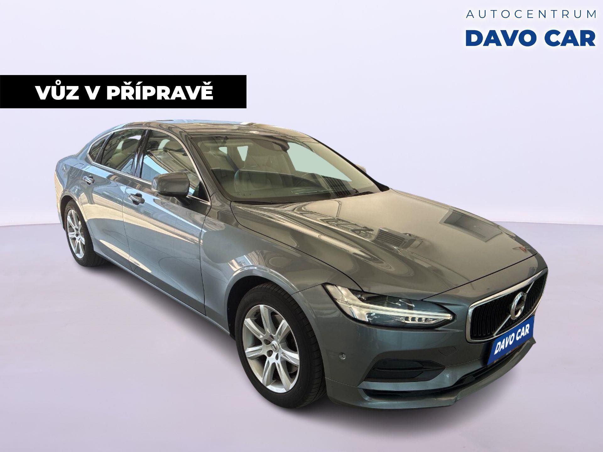 Volvo S90, 2.0 D3 110kW Aut Momentum LED - fotka 4