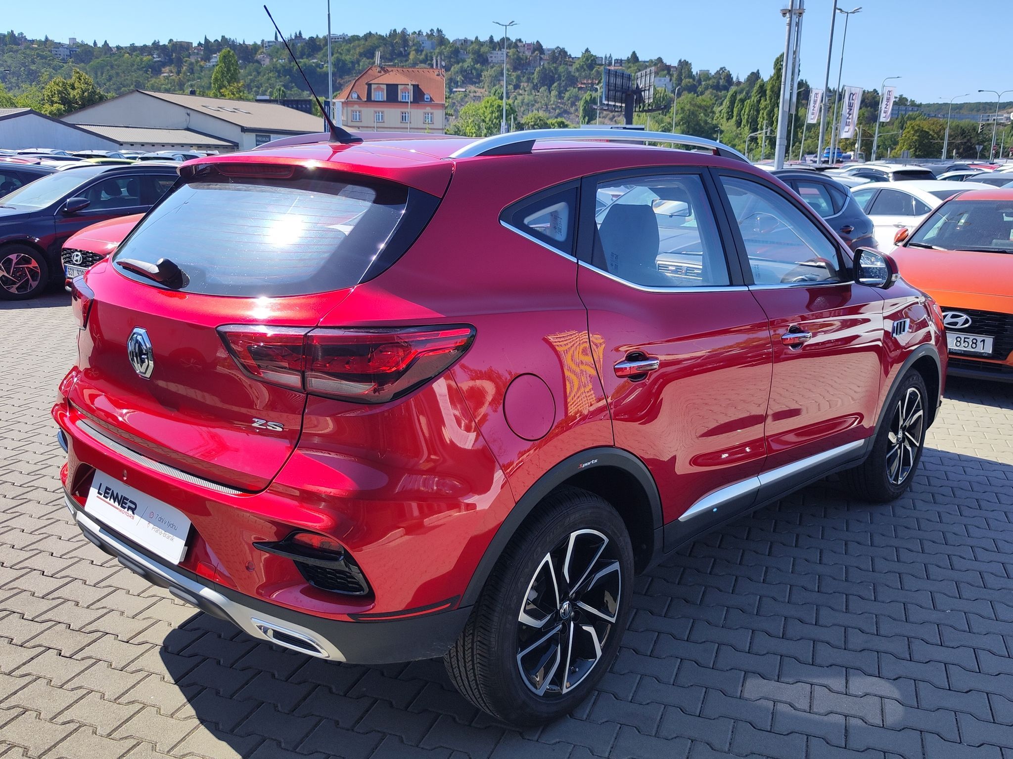 MG ZS, 1.5i/78kW Emotion Plus - fotka 5