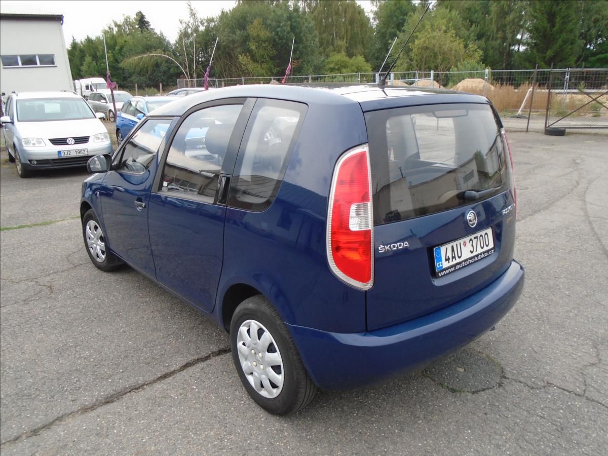 Škoda Roomster, 1,4   1.4 - fotka 2