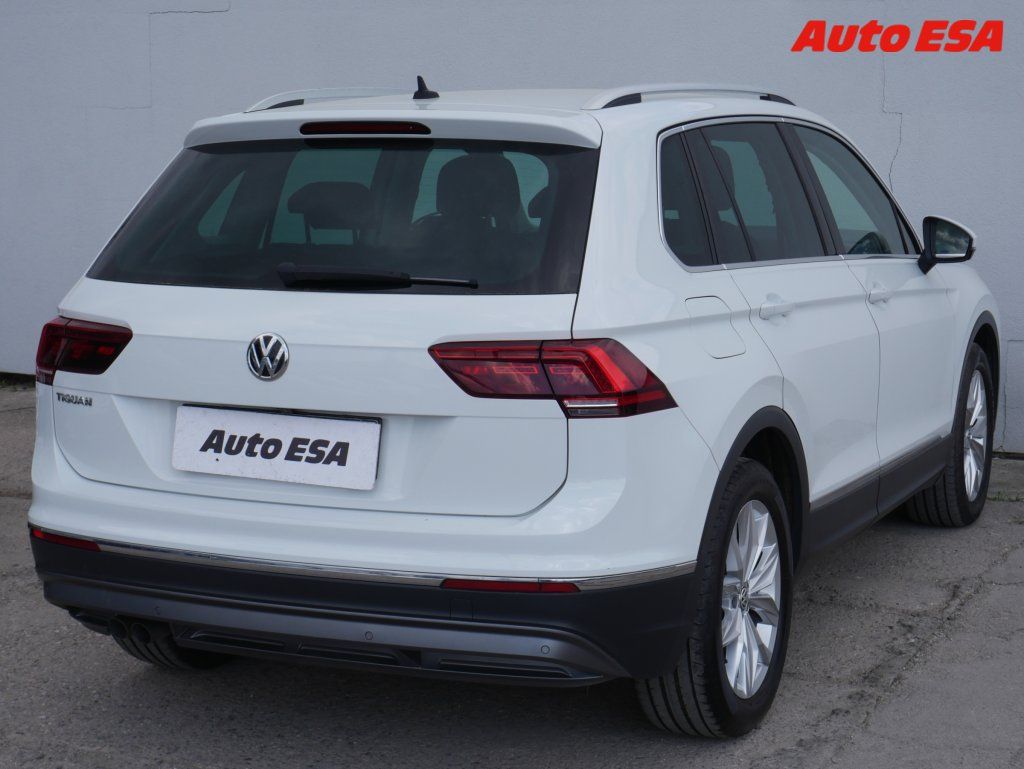 Volkswagen Tiguan, 2.0 TDI,2.maj,ČR,AT,navi - fotka 6