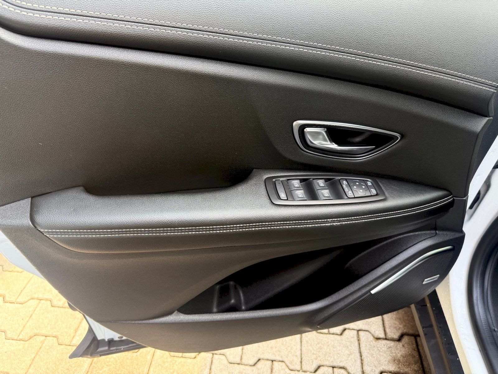 Renault Grand Scénic, 1.6DCi 96kW/131PS - fotka 6
