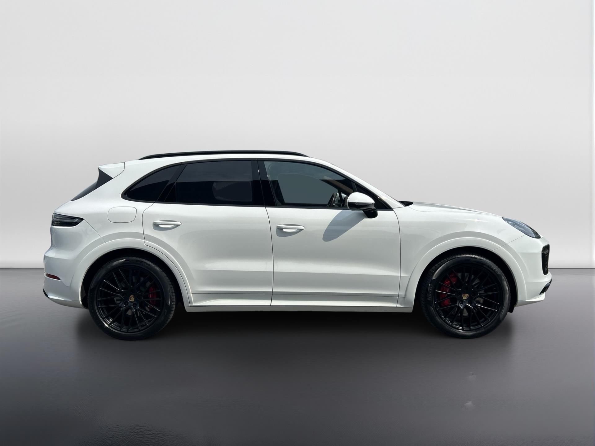 Porsche Cayenne, GTS - fotka 6