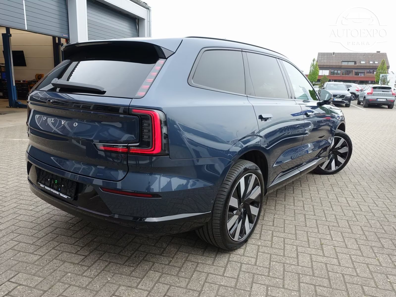 Volvo EX90, Twin Motor Executive Edition* - fotka 4