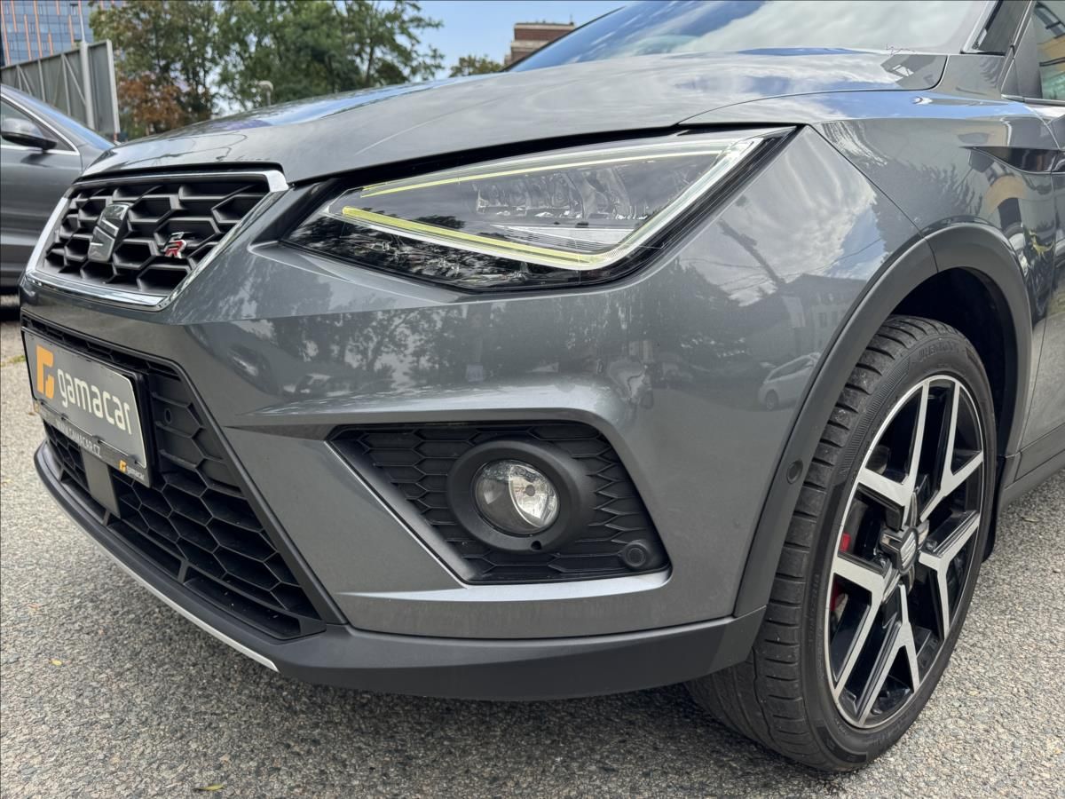 Seat Arona, 1,6 FR+FR+laiser+ 1.MAJITEL - fotka 4