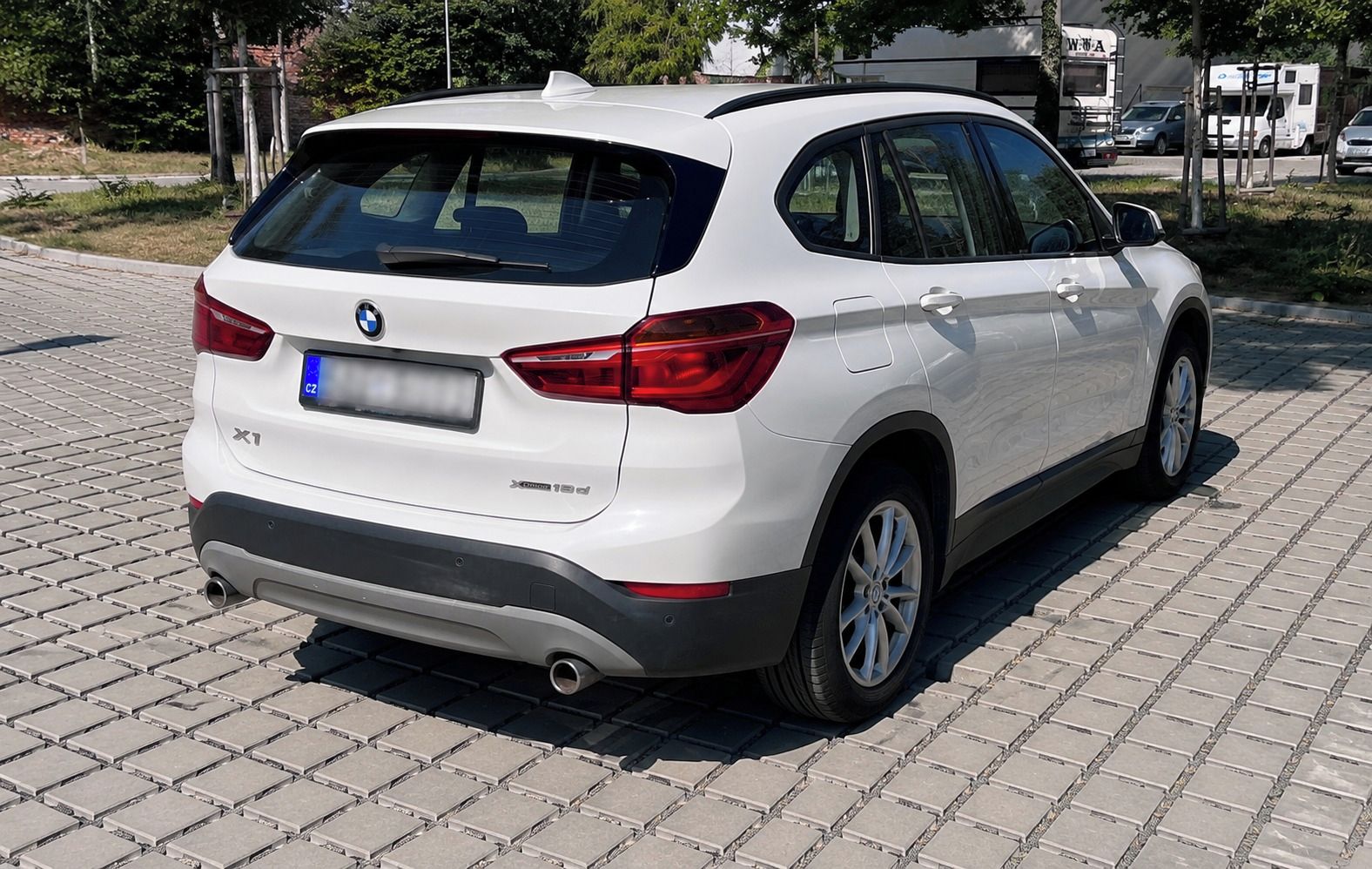 BMW X1, xDrive18d, velmi dobrý stav - fotka 5