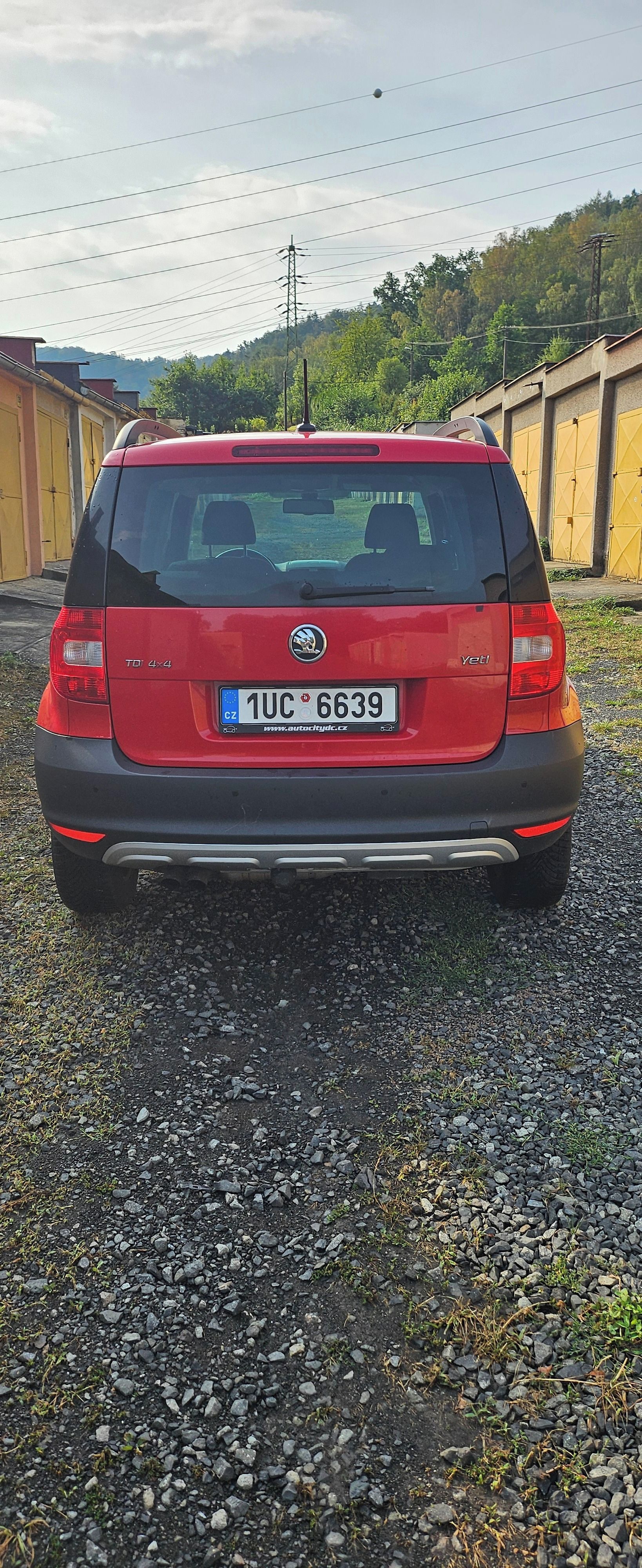 Škoda Yeti, 1.9 TDI 4x4 DSG - fotka 3