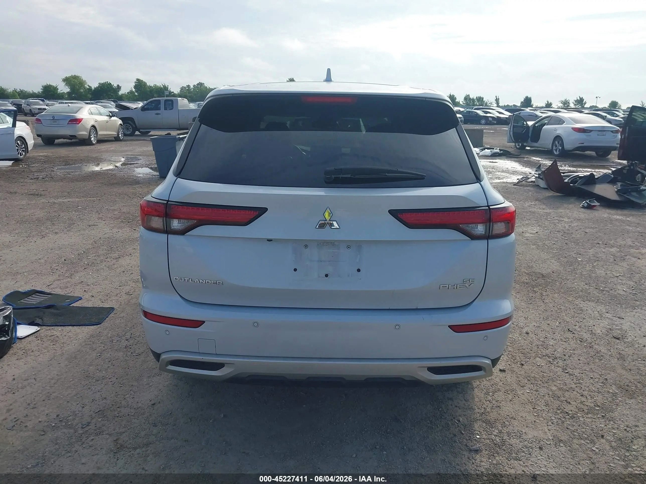 Mitsubishi Outlander, Auto na cestě - fotka 6
