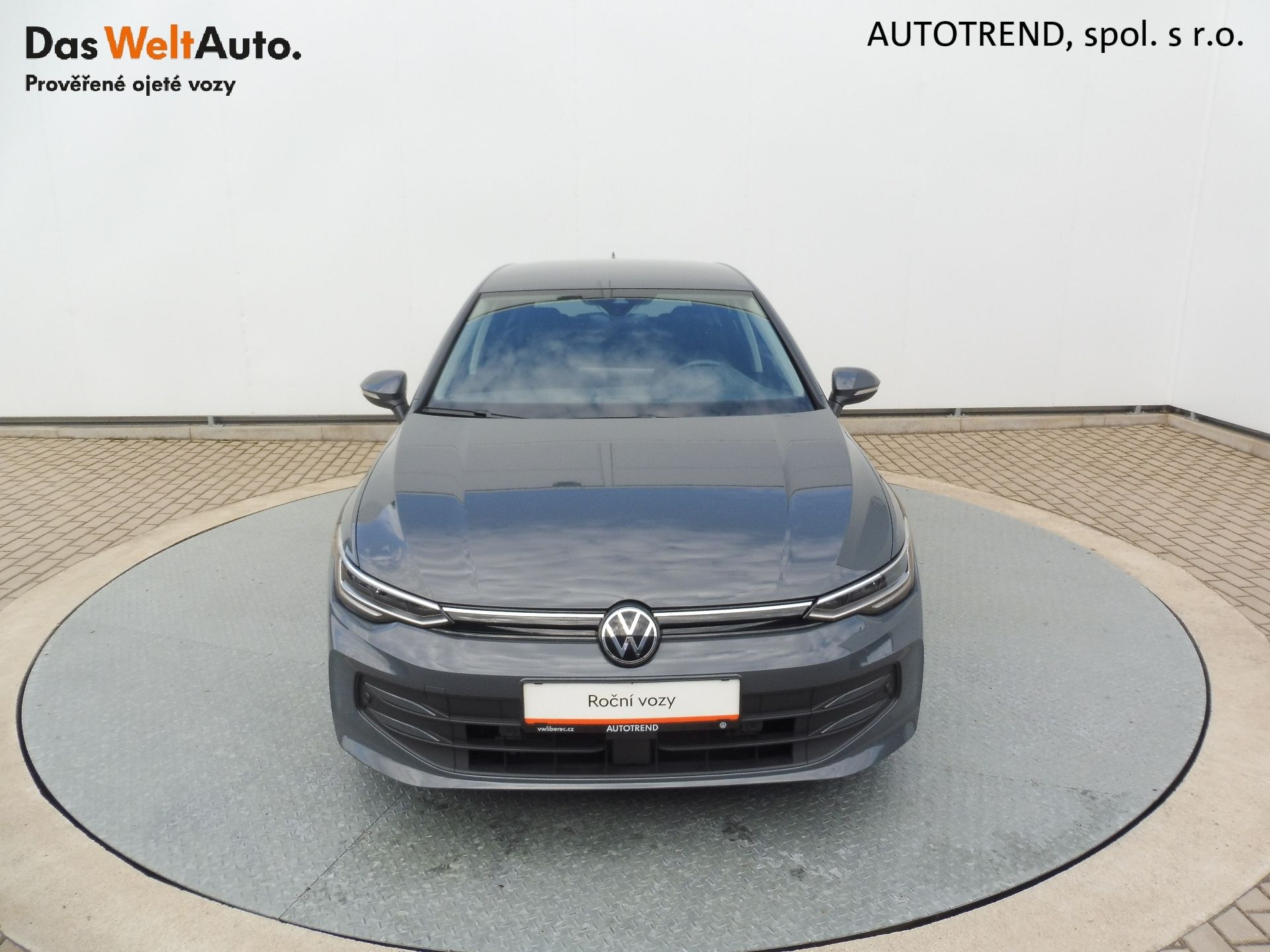 Volkswagen Golf, People 1,5 TSI 85kW - fotka 4