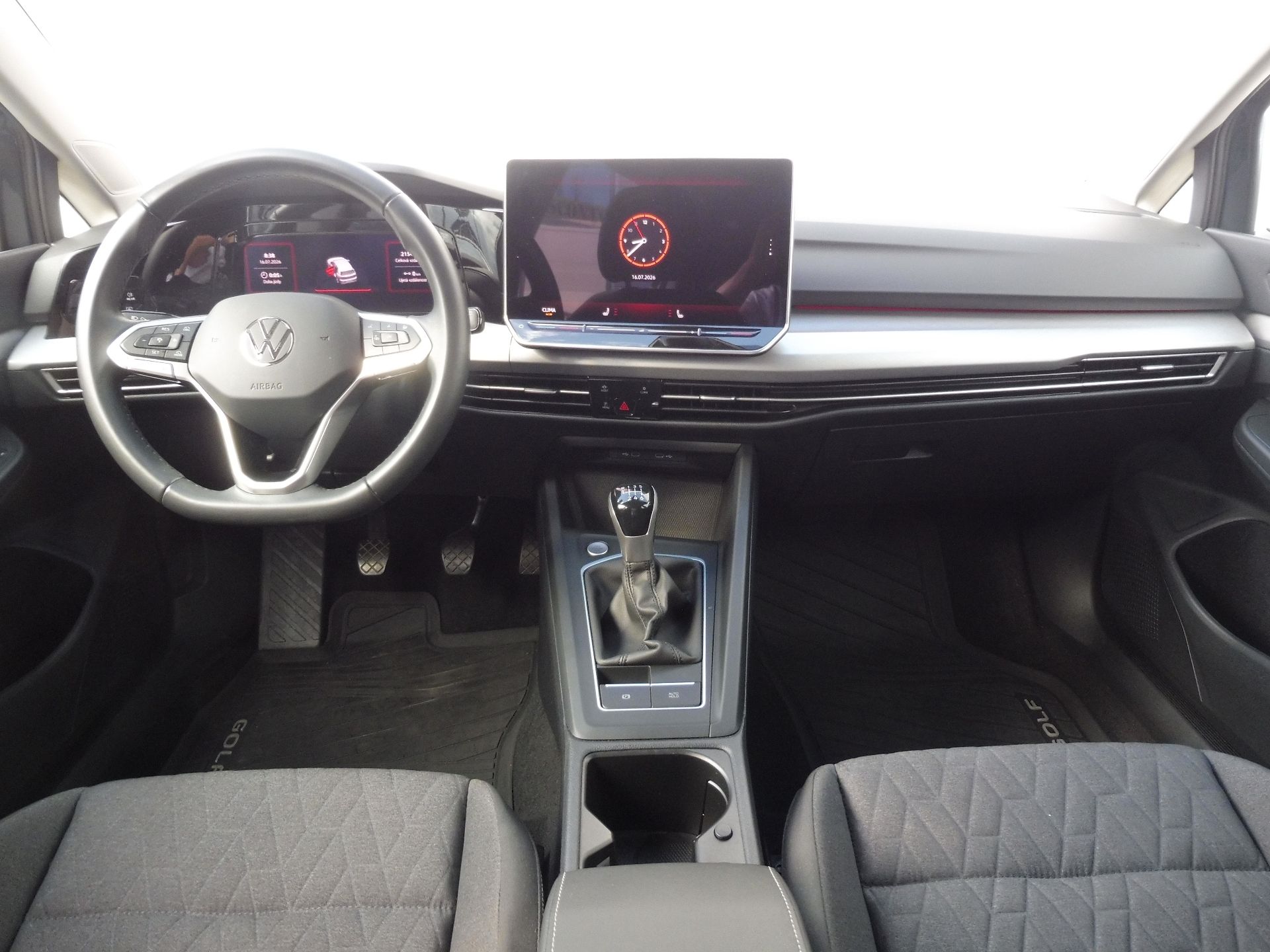 Volkswagen Golf, People 1,5 TSI 85kW - fotka 5