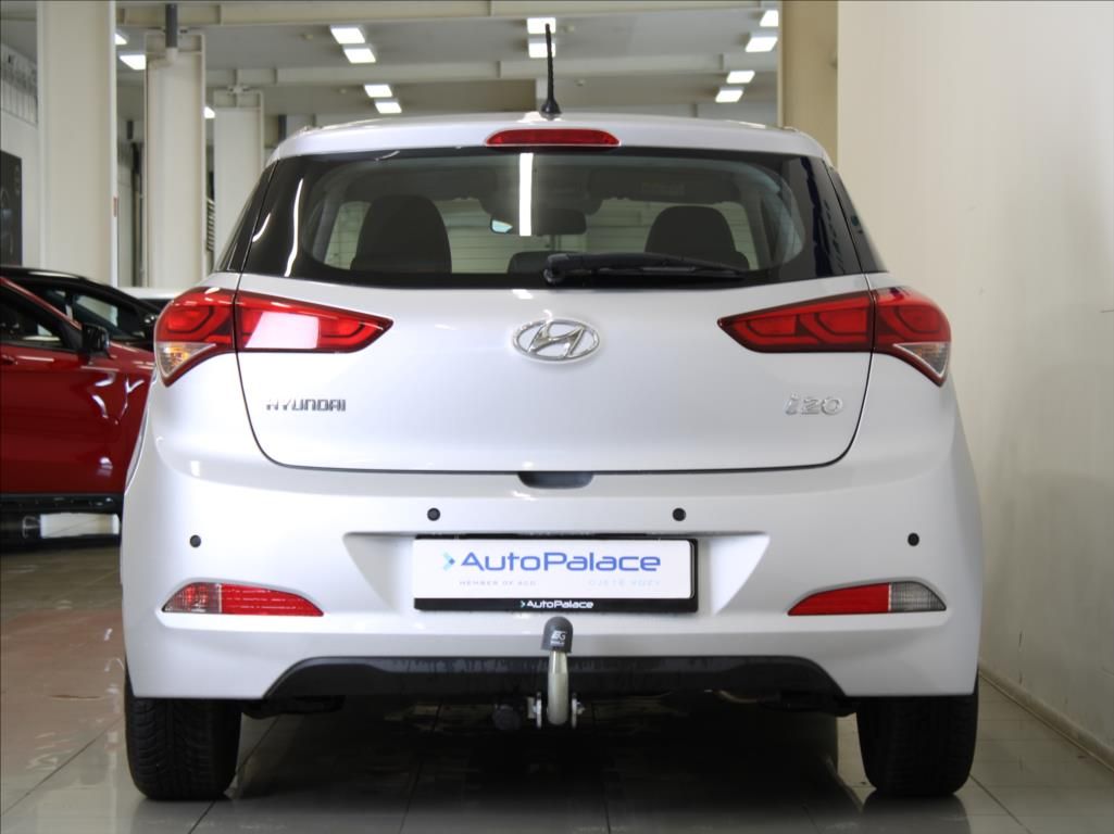 Hyundai i20, 1,3 i 55kW 1.maj.ČR 64tkm! - fotka 4