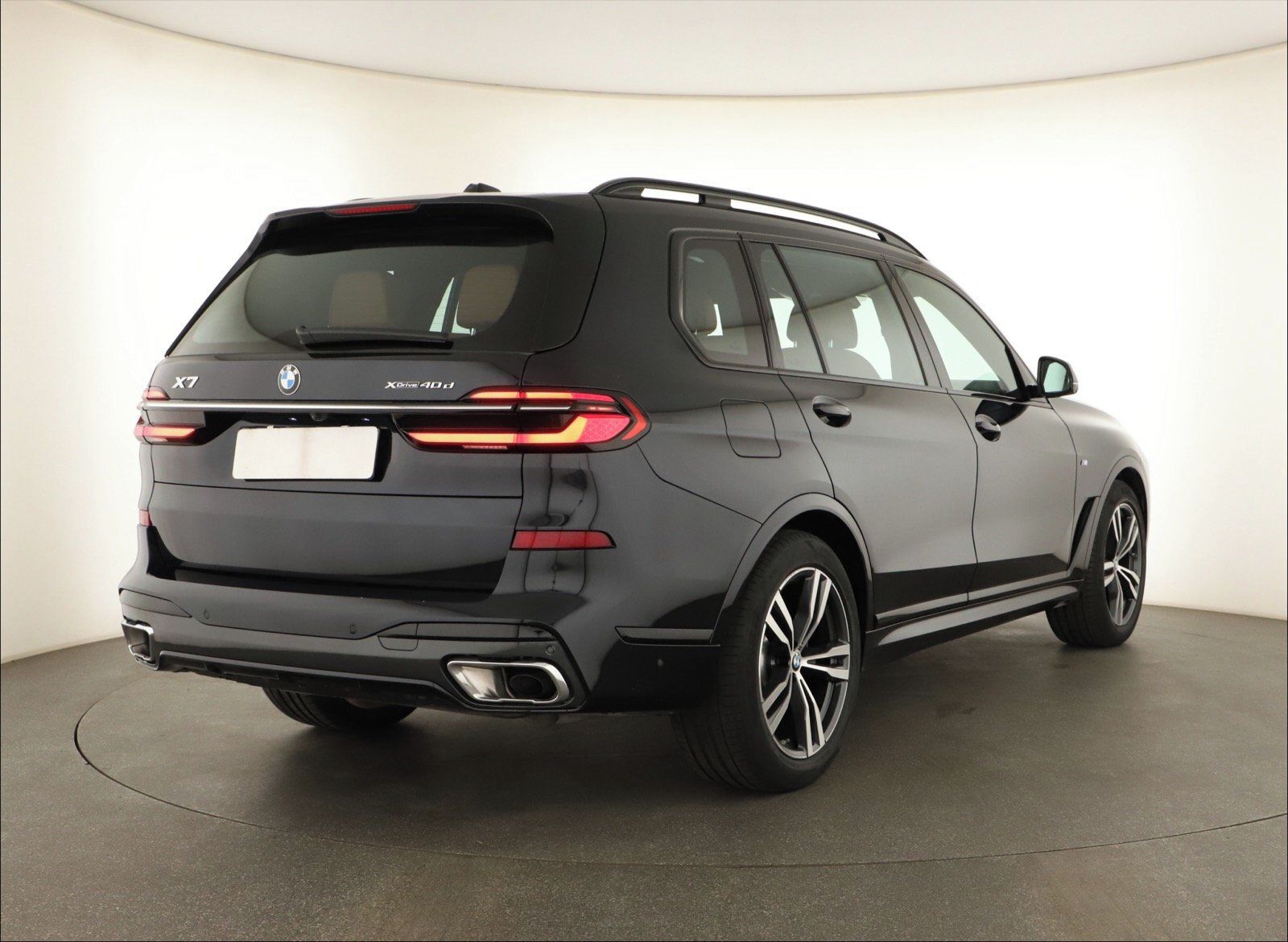 BMW X7, xDrive40d, M Sport - fotka 5