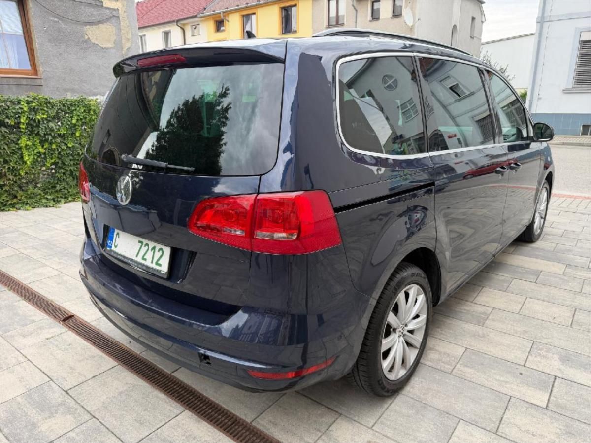 Volkswagen Sharan, 2,0 TDI Comfortline BlueMotion - fotka 6
