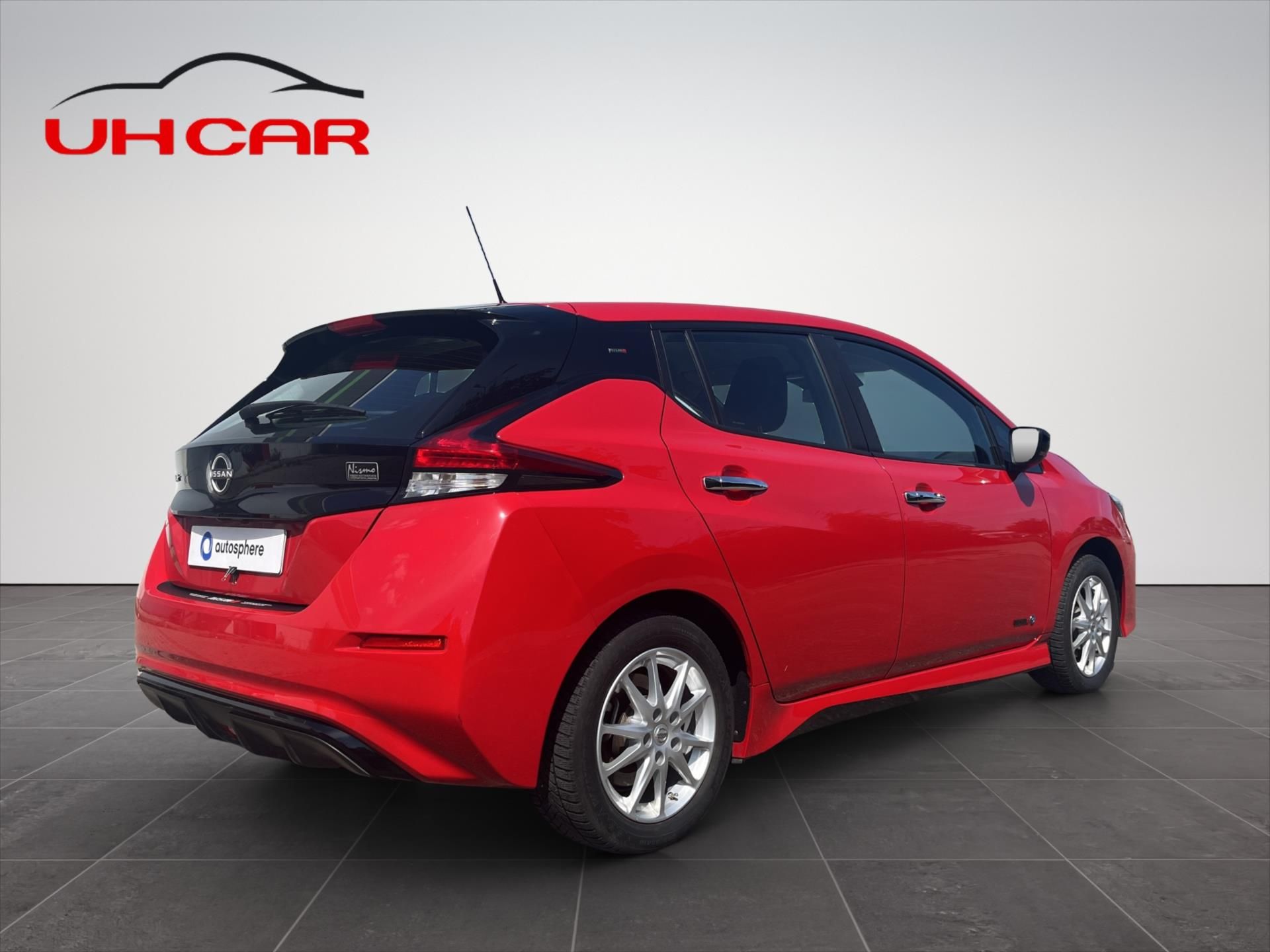 Nissan LEAF, 110kW  ACENTA NISMO 40kWh - fotka 5