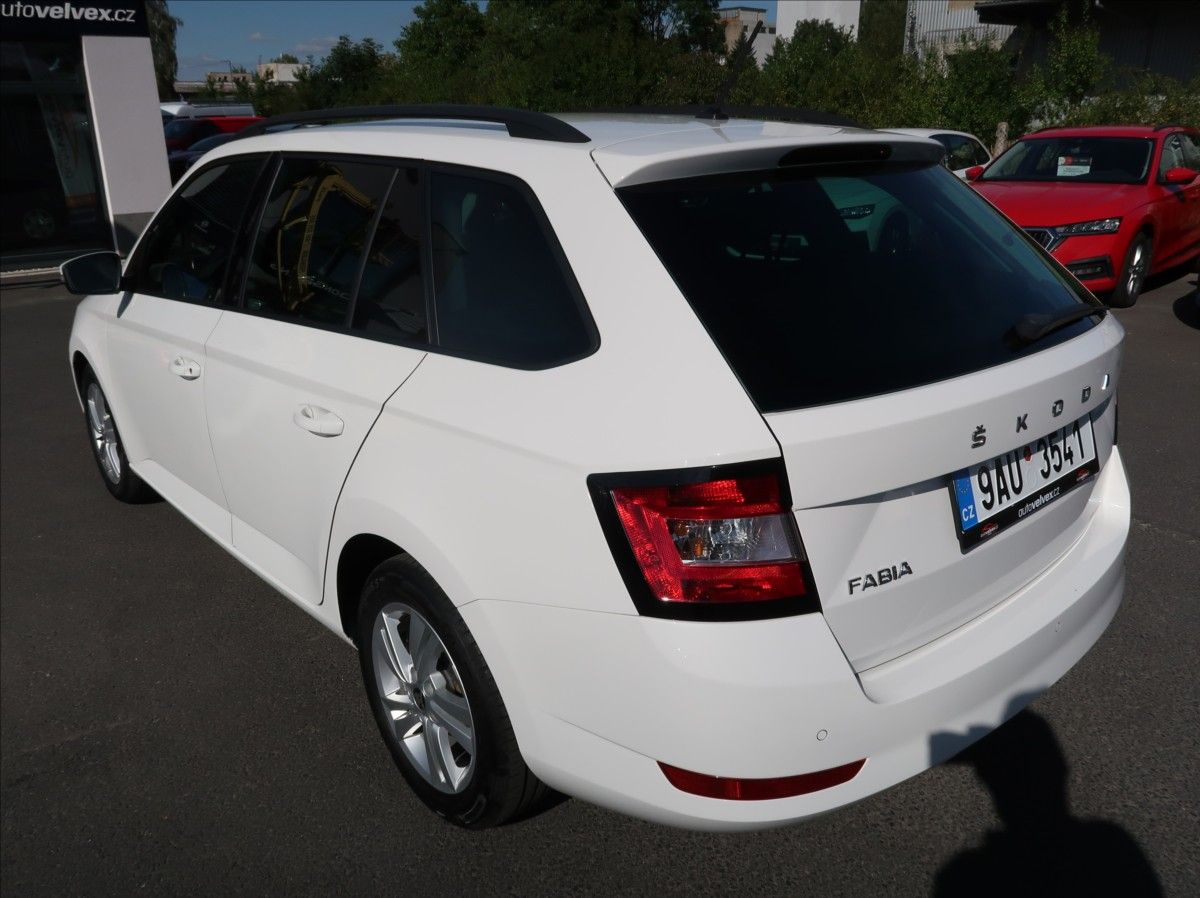 Škoda Fabia, 1,0 TSi,70kW,1majČR,Serv.k,DPH - fotka 4