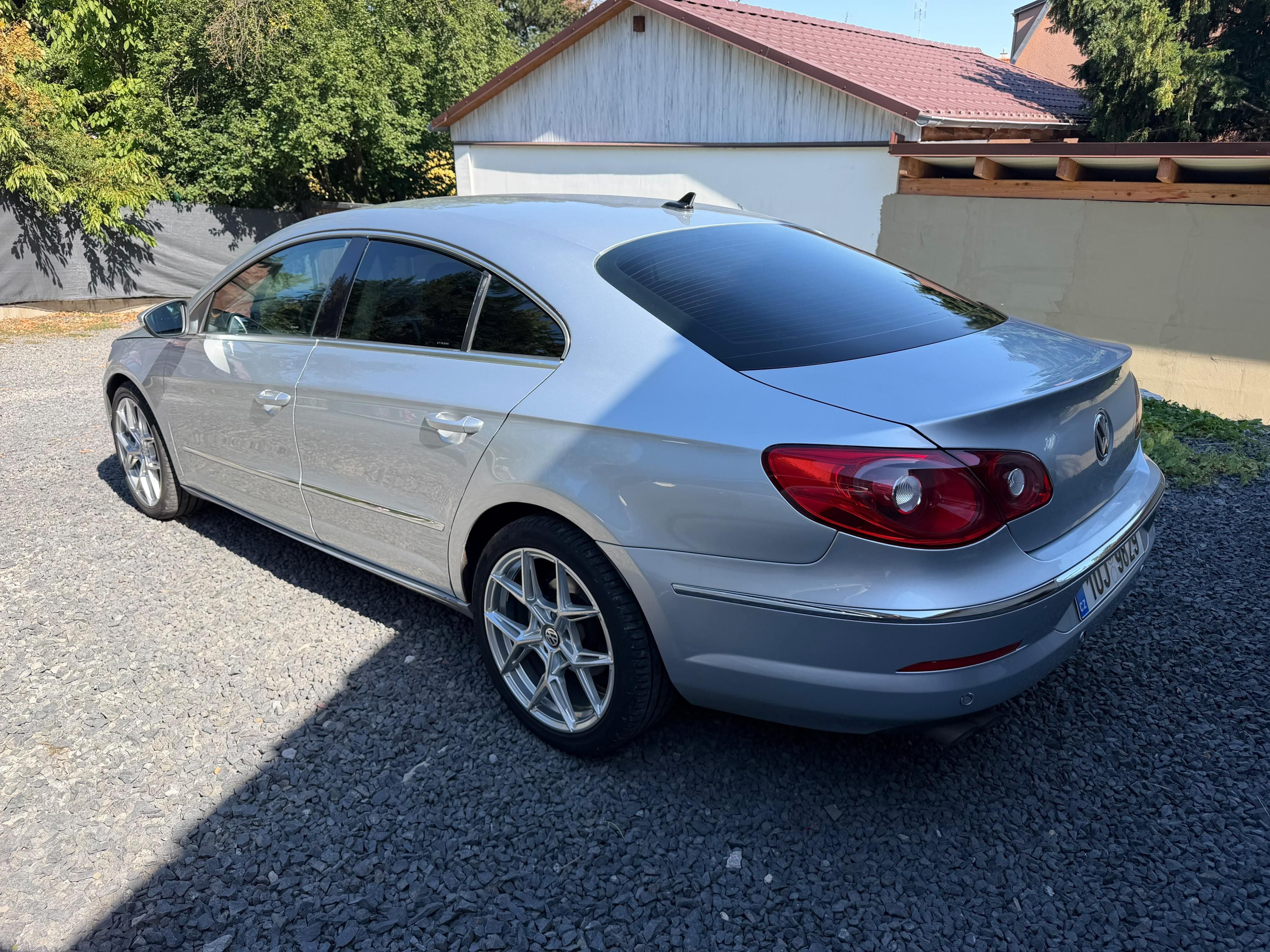 Volkswagen Passat CC, 2.0 TDI 103kw - fotka 5