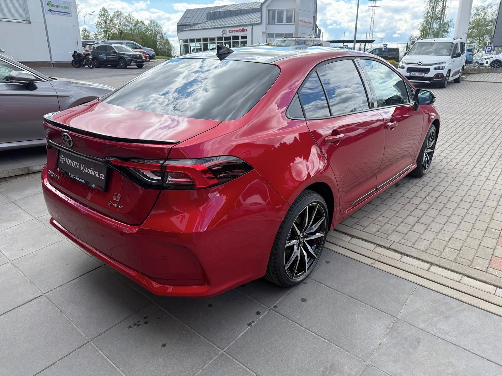 Toyota Corolla, 1.8HEV 140PS GR Sport - fotka 4