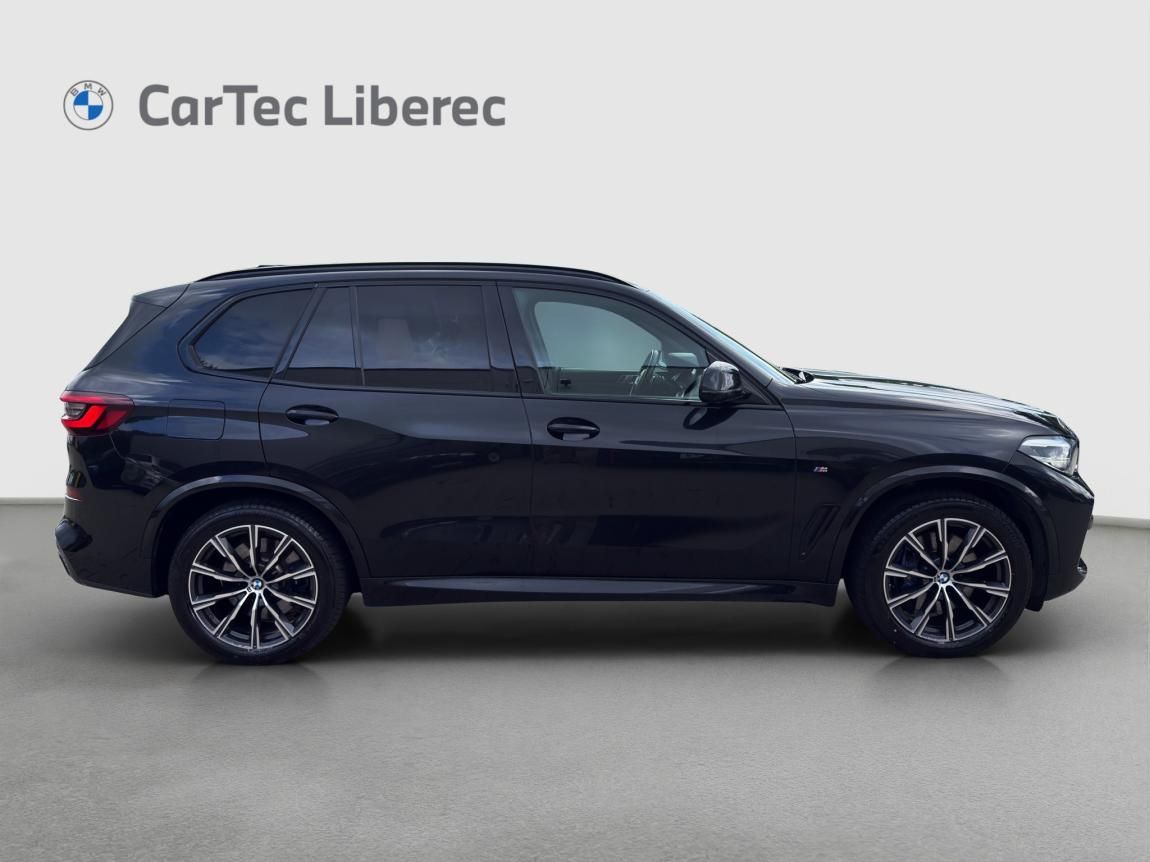 BMW X5, xDrive30d - fotka 6
