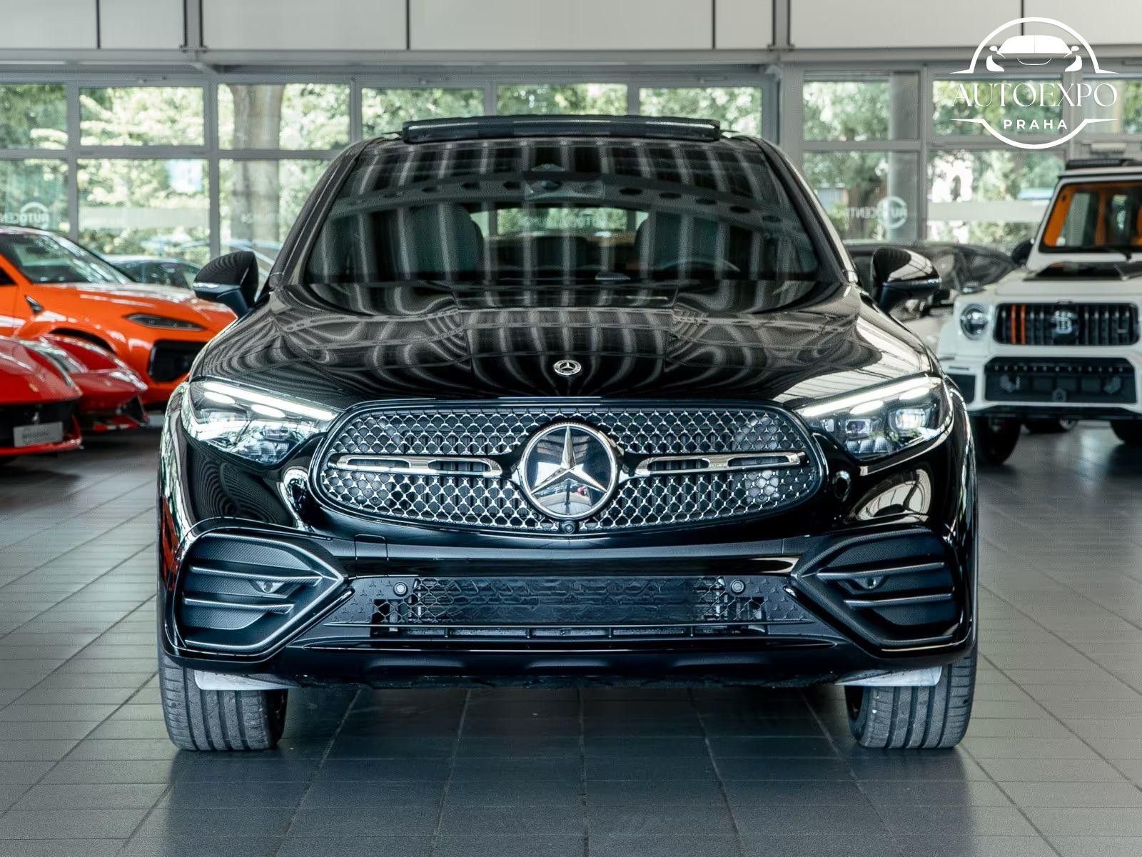 Mercedes-Benz GLC, 220d 4M*Coupe*Pano*AMG*DPH* - fotka 3