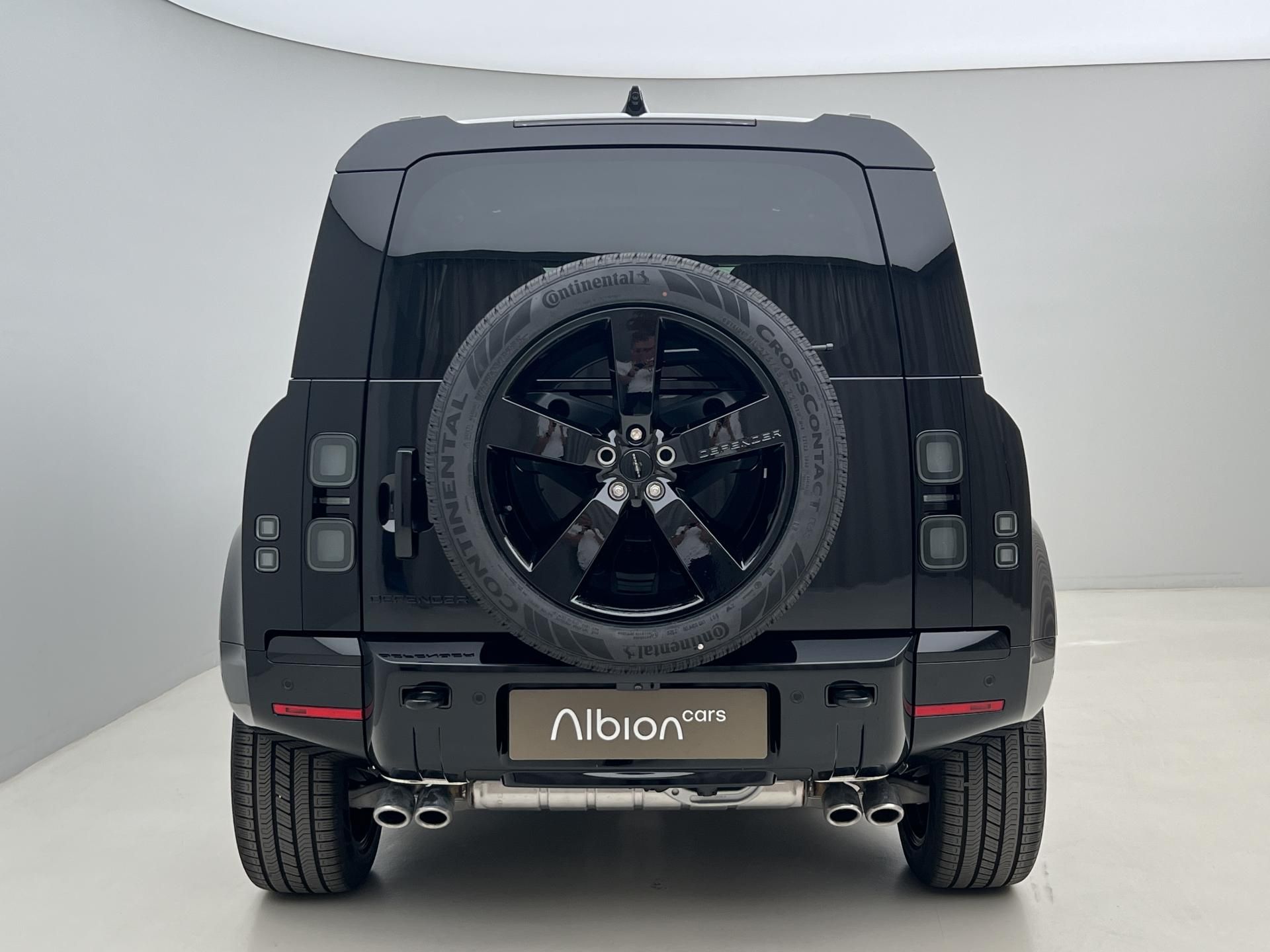 Land Rover Defender, 110 P425 X-DYNAMIC HSE AWD Aut - fotka 5