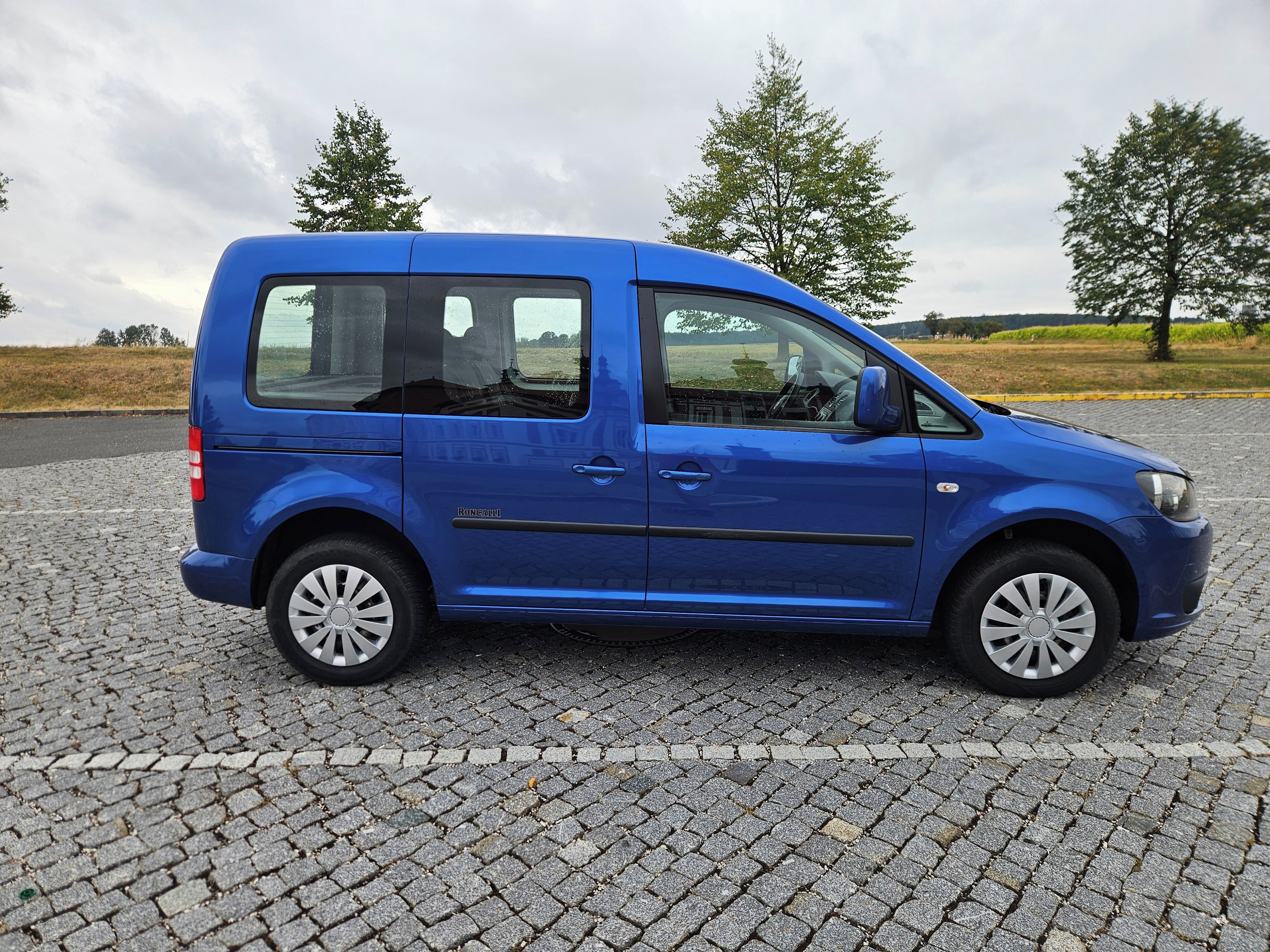 Volkswagen Caddy, 1.6TDI 120T KM, SUPER STAV - fotka 5