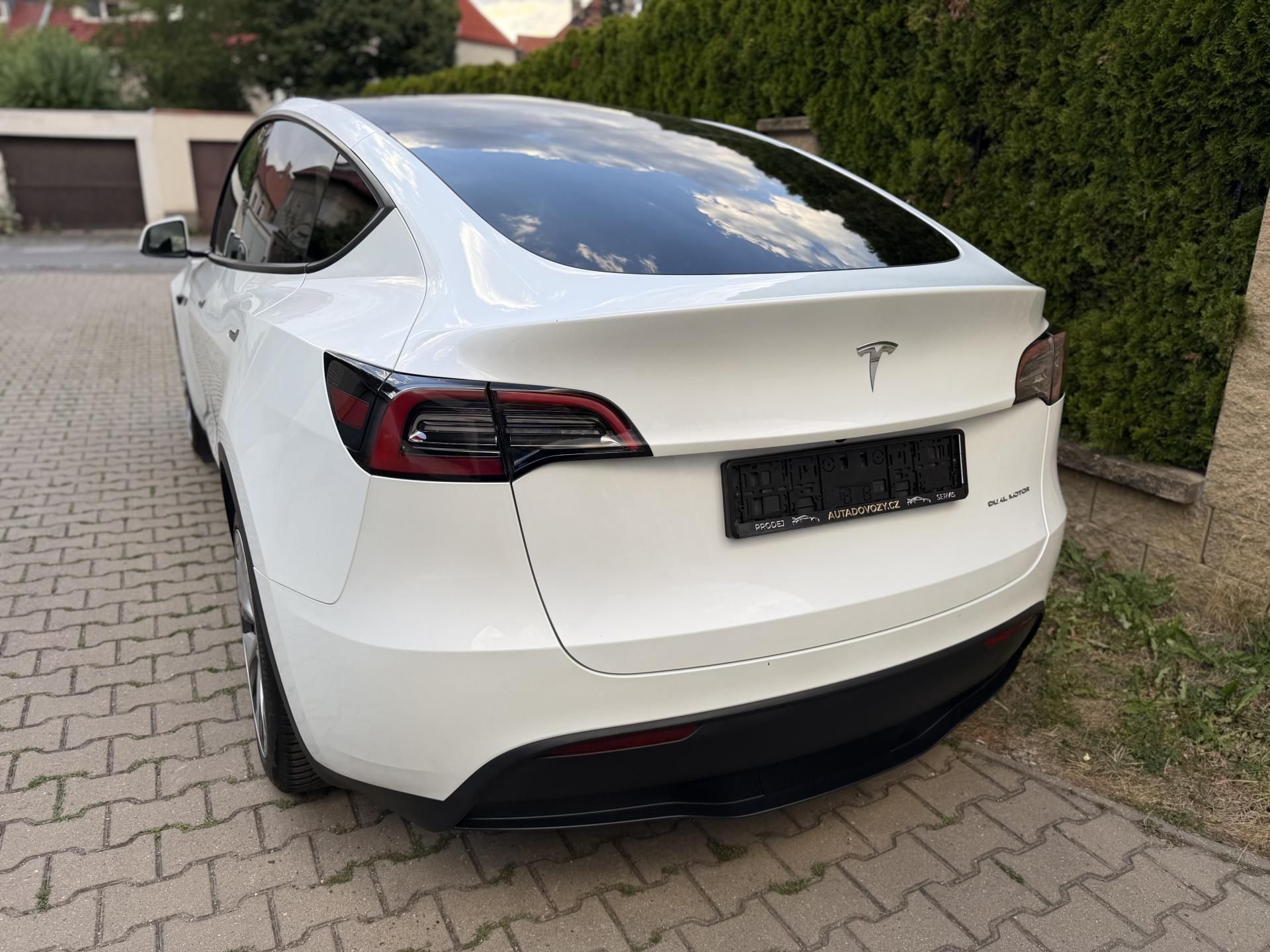 Tesla Model Y, DUAL MOTOR-LONG RANGE-TAŽNÉ - fotka 4