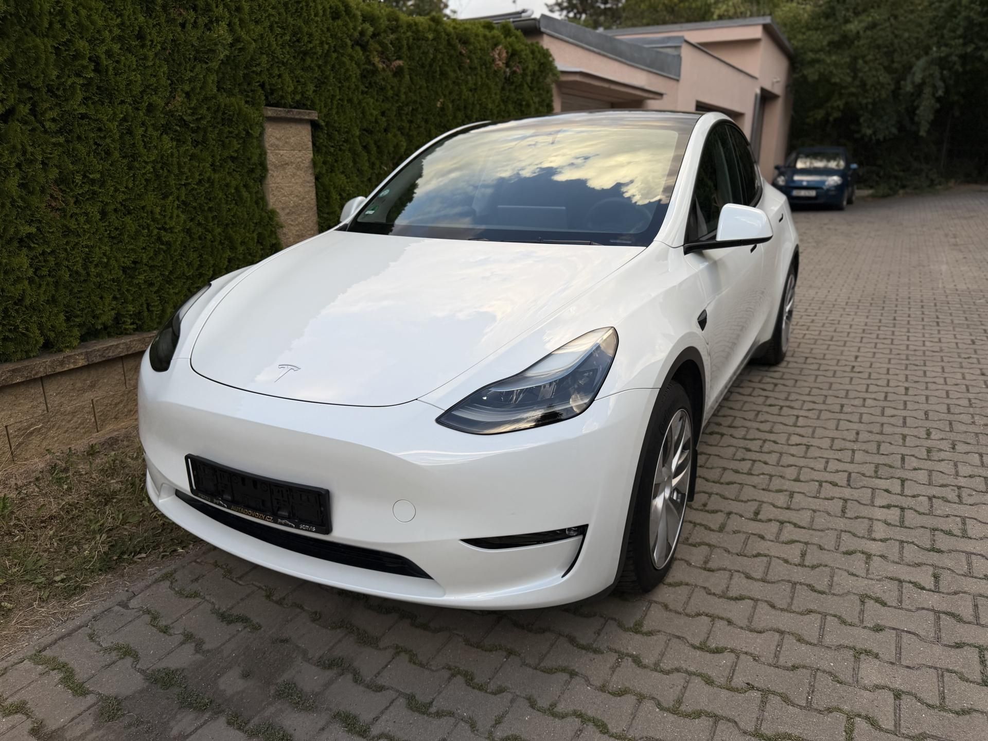 Tesla Model Y, DUAL MOTOR-LONG RANGE-TAŽNÉ - fotka 2