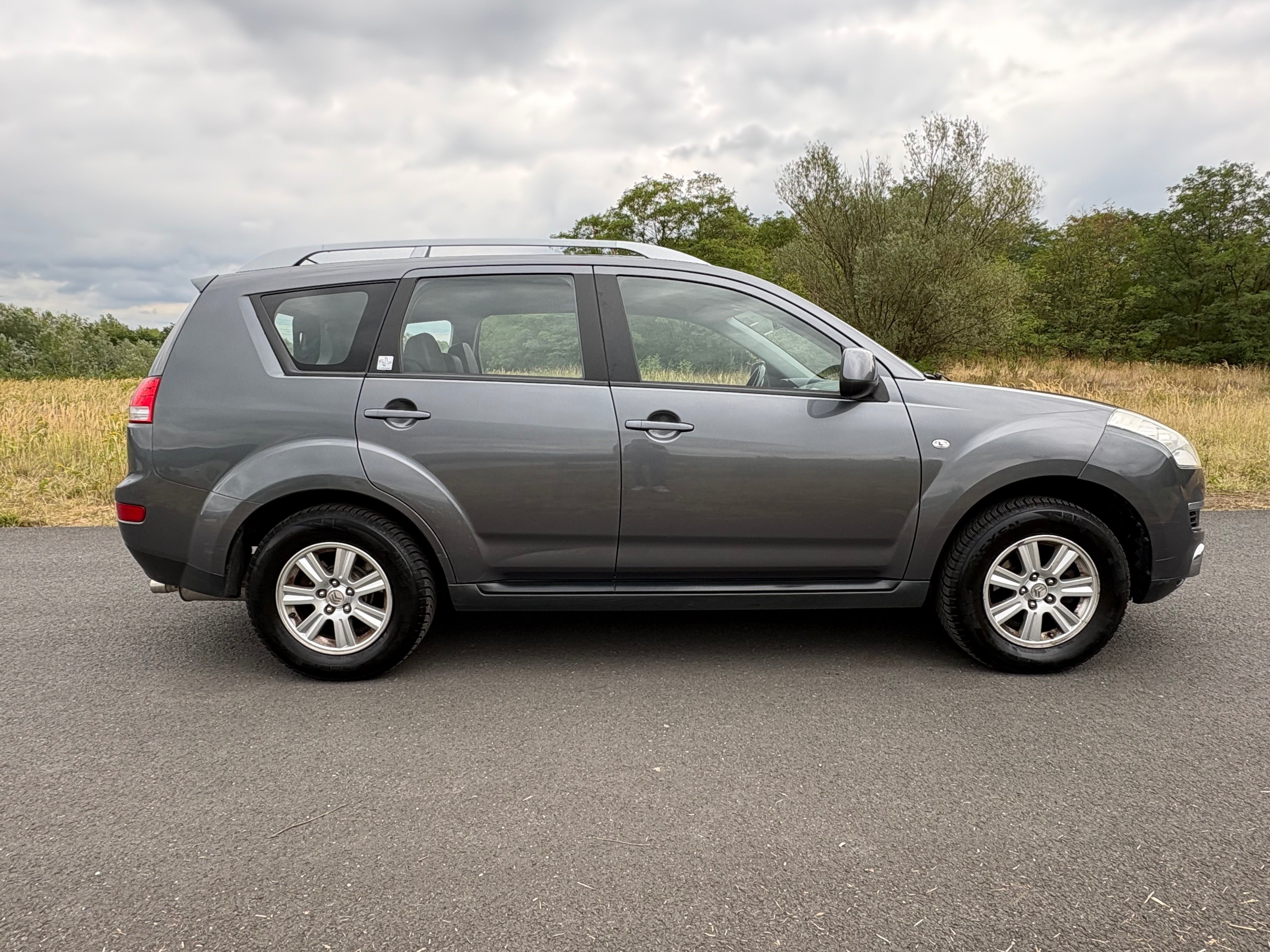 Citroën C-Crosser, 2.2HDI 4x4 7MÍST NOVÁ STK - fotka 6