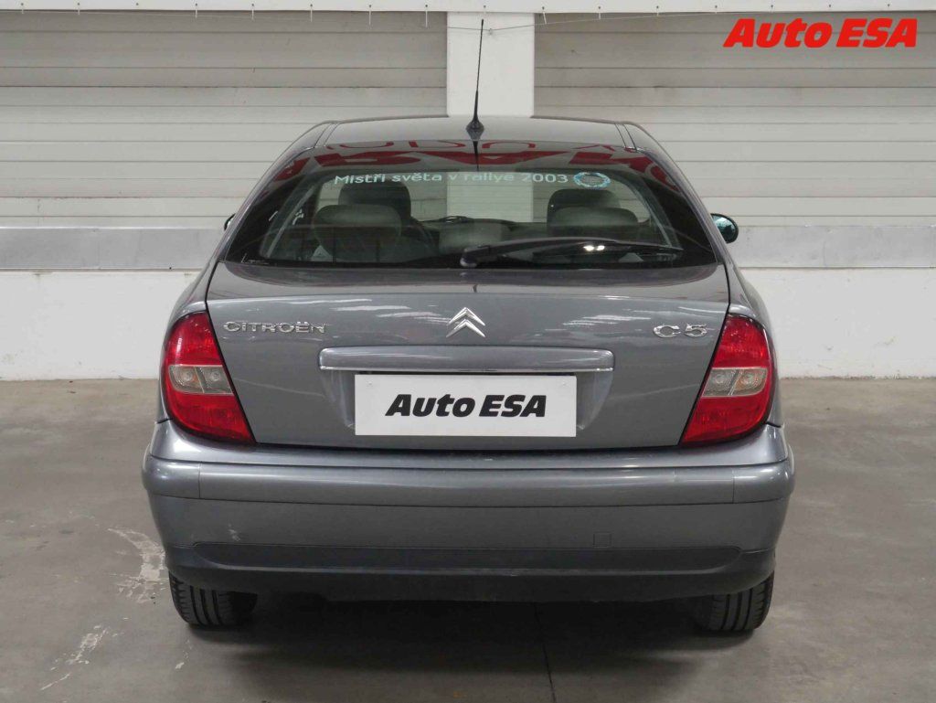 Citroën C5, 2.0 i,2.maj,ČR - fotka 5